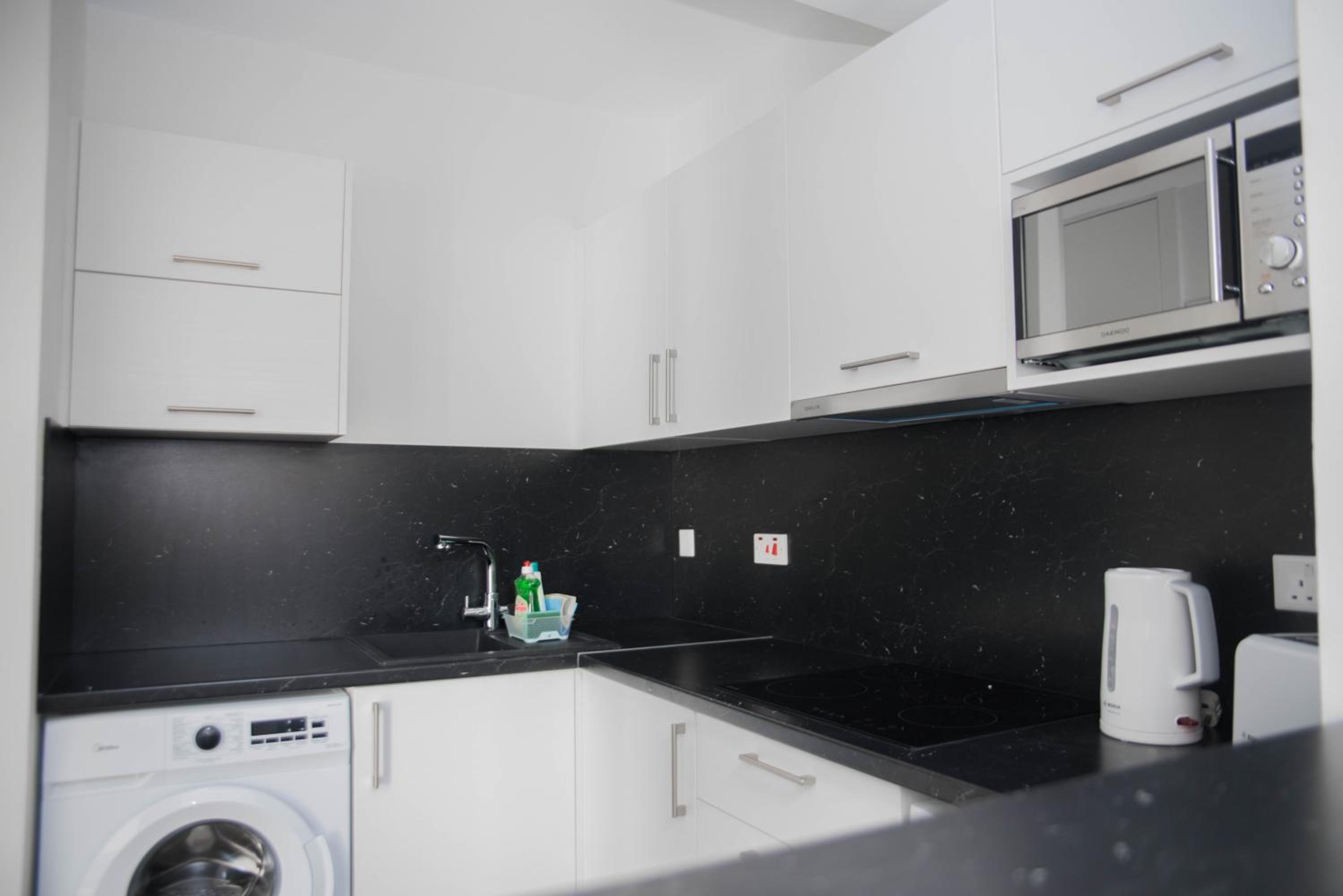 One bedroom apartment in Paphos in good location view 4