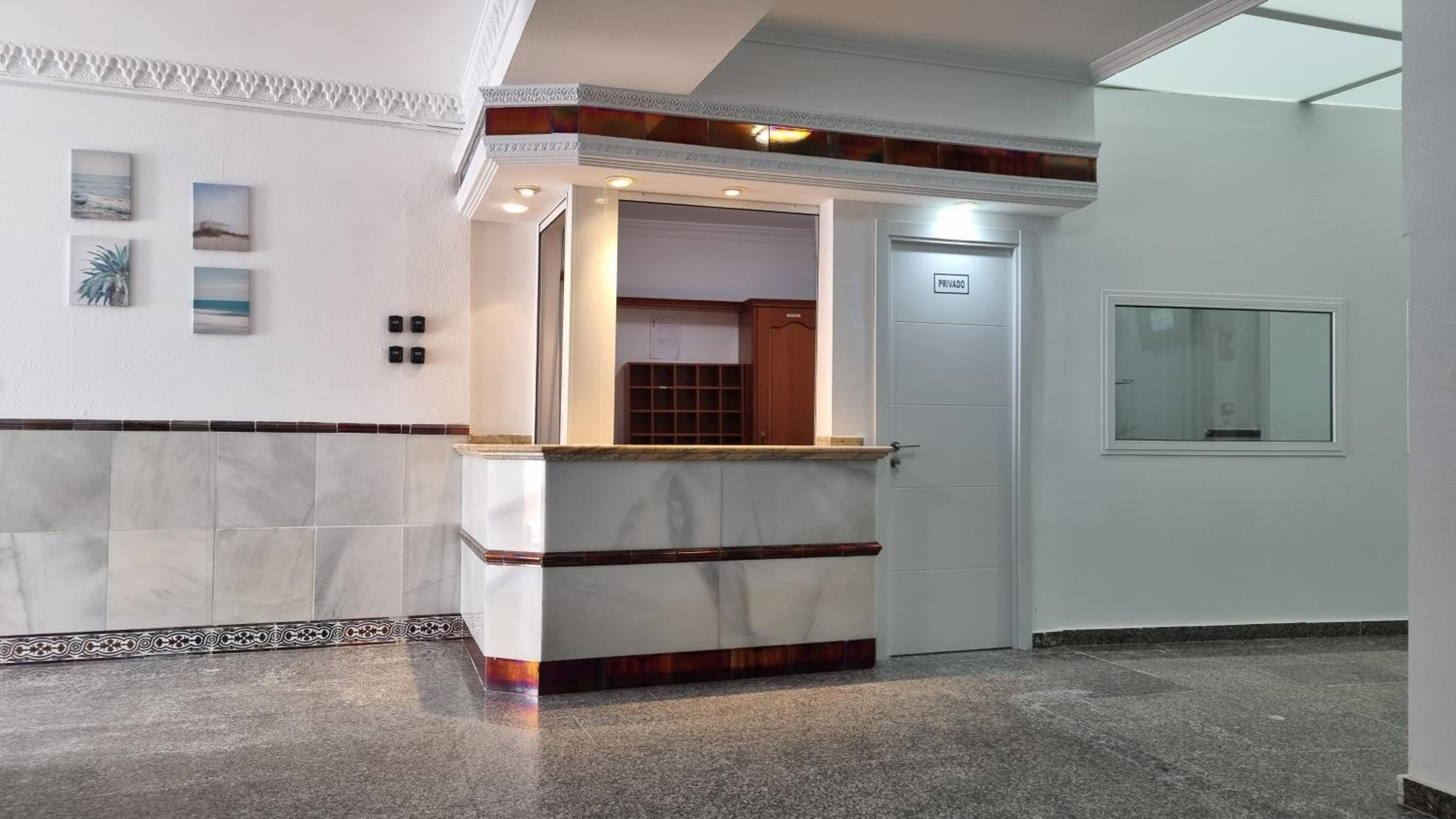 Hostal Nerjasol