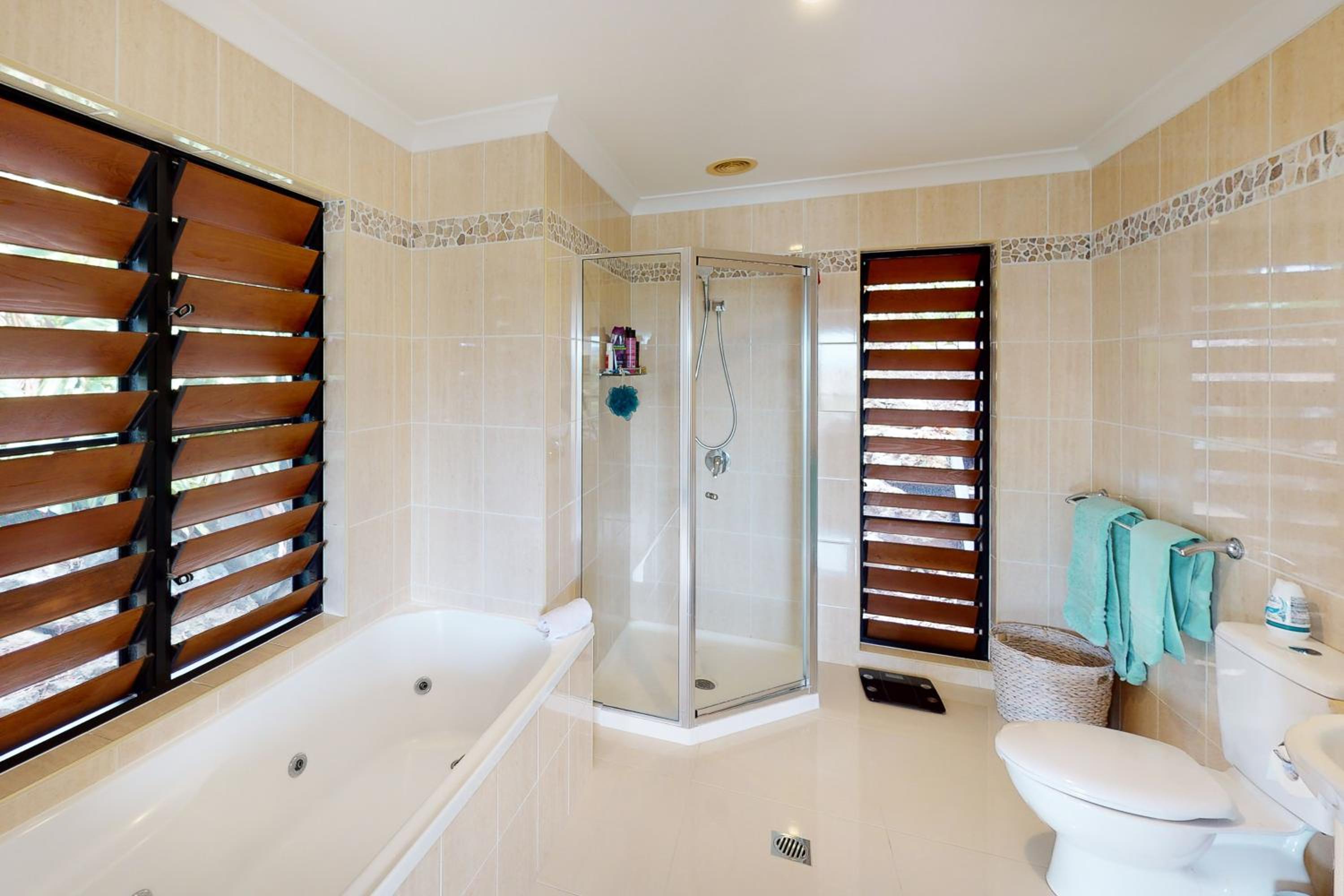Anchorage Apartments on Hamilton Island by HIHA