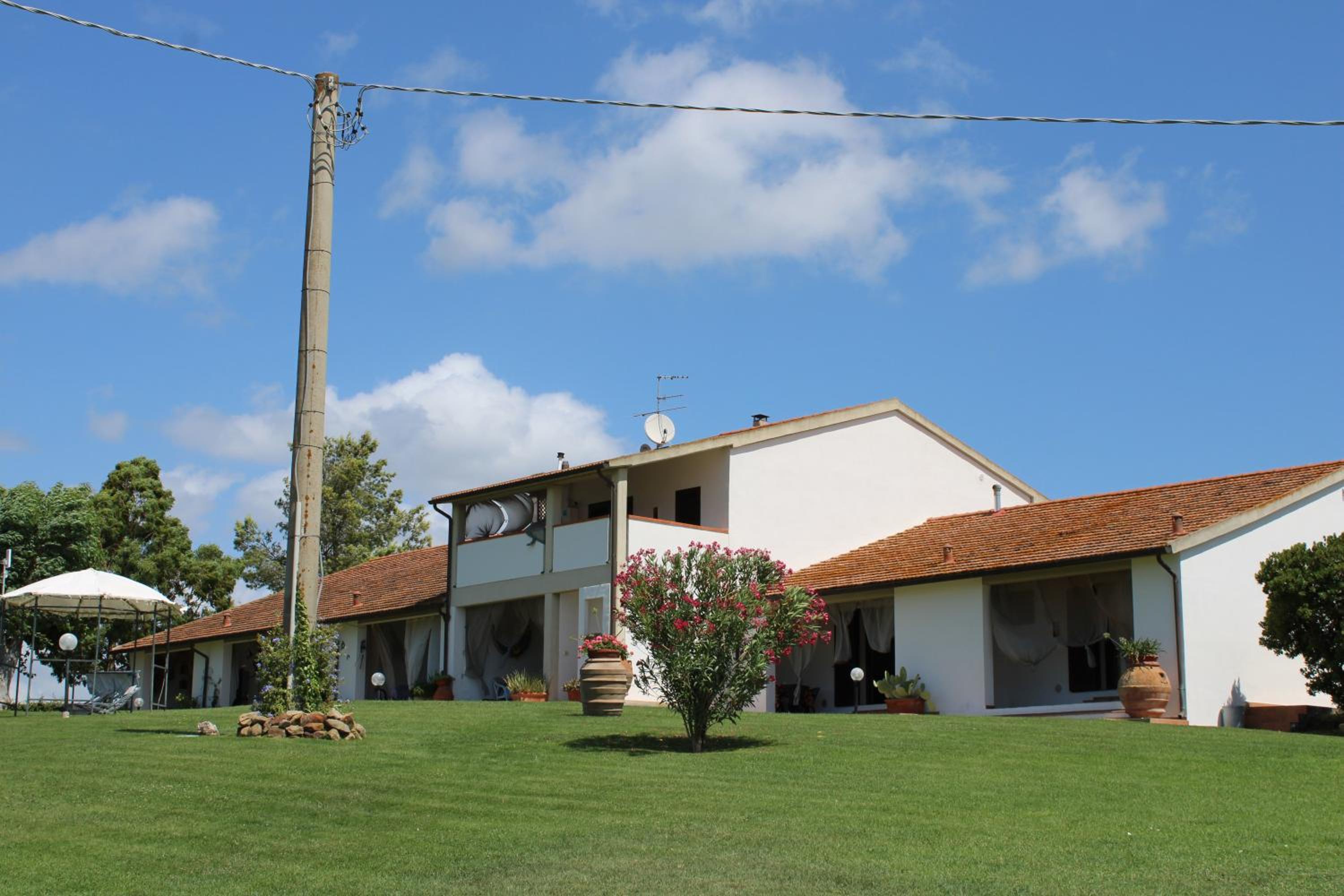 Photo 22