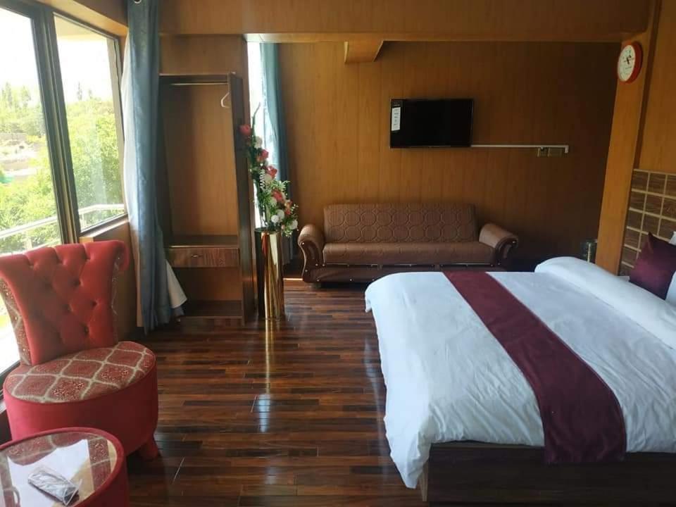 hotel room