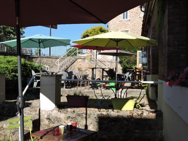 outdoor BBQ area