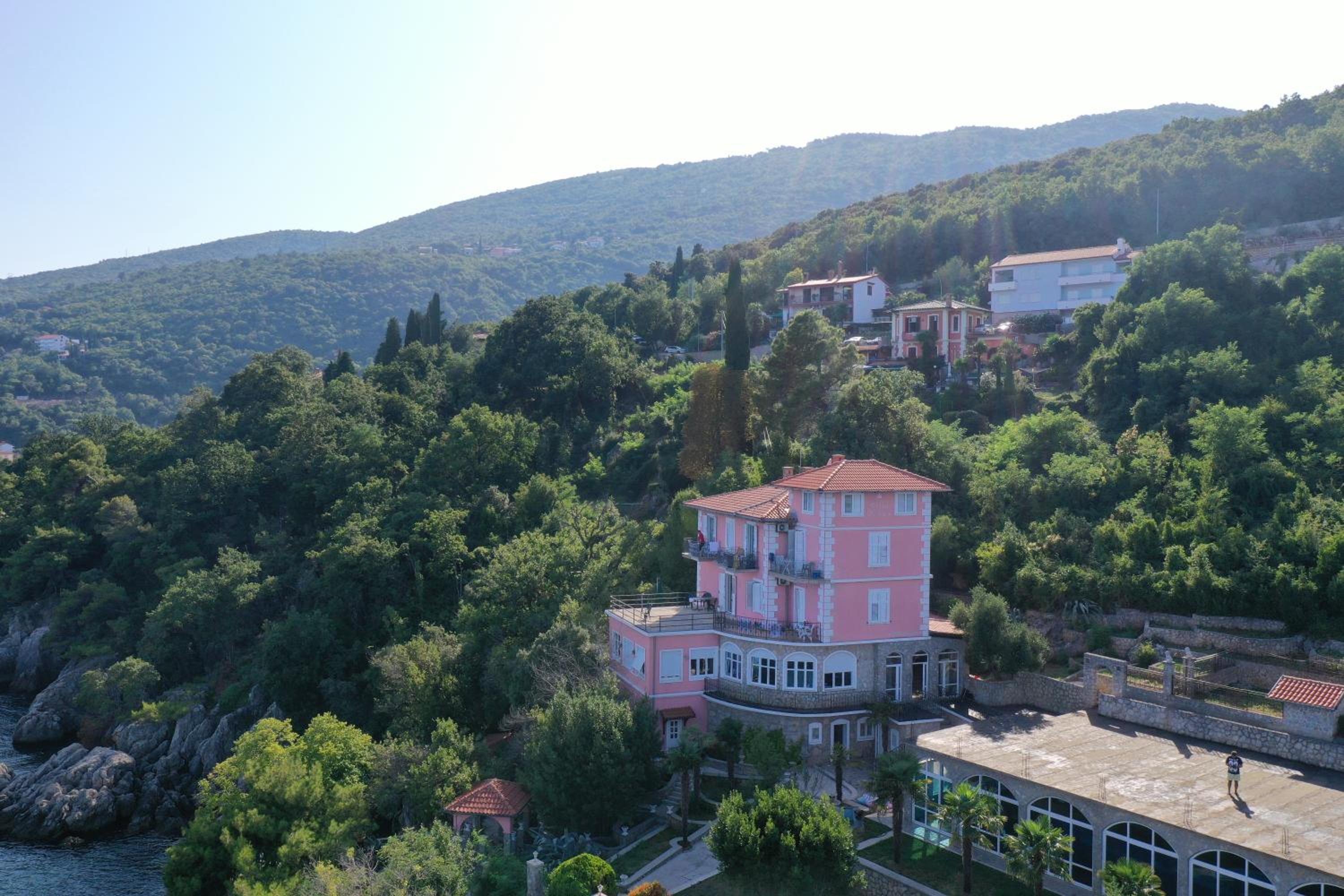 VILLA BISER view 4