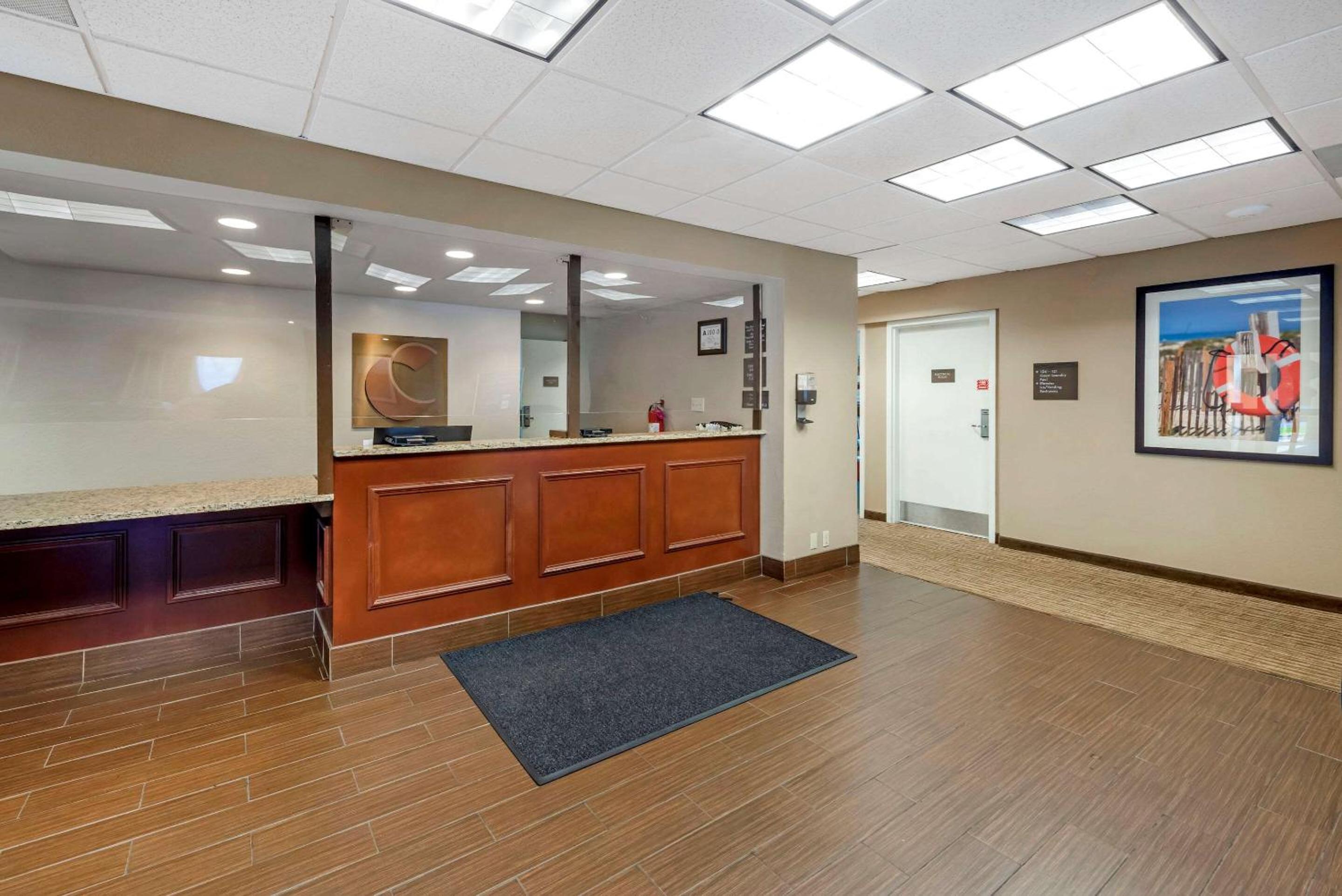 Elizabeth City Vacations - Comfort Inn Elizabeth City near University - Property Image 2