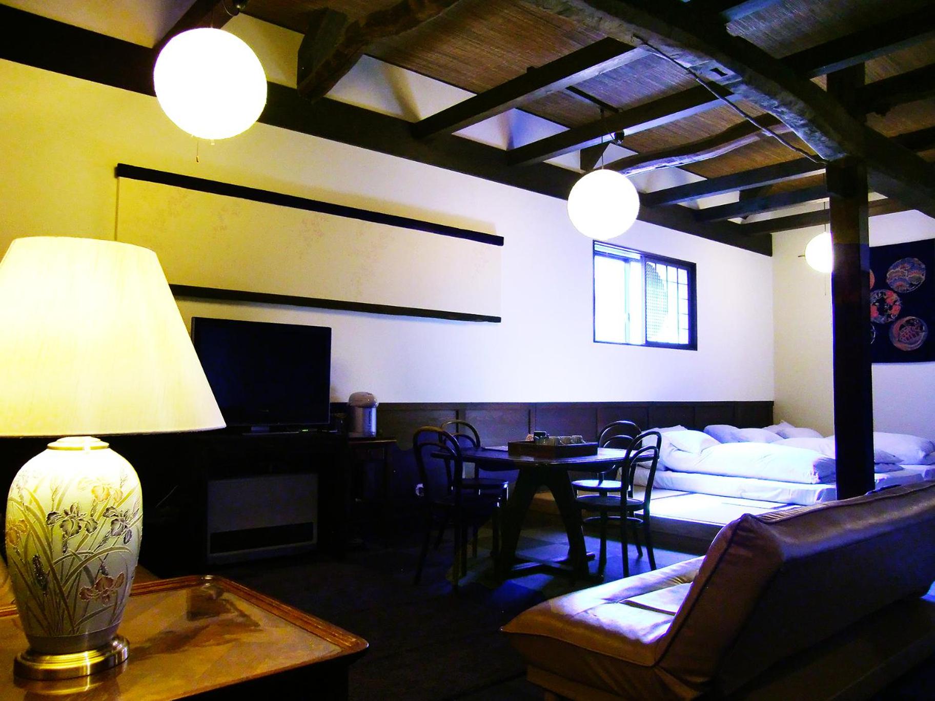 Rickshaw inn