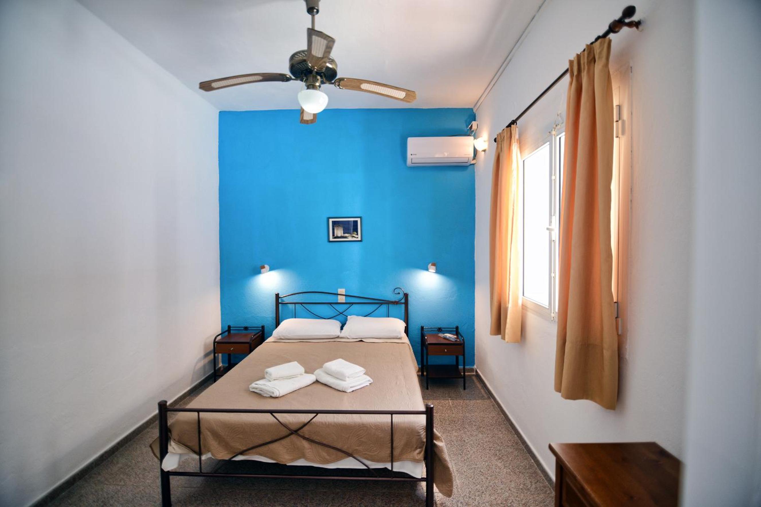 Apostolakis Rooms