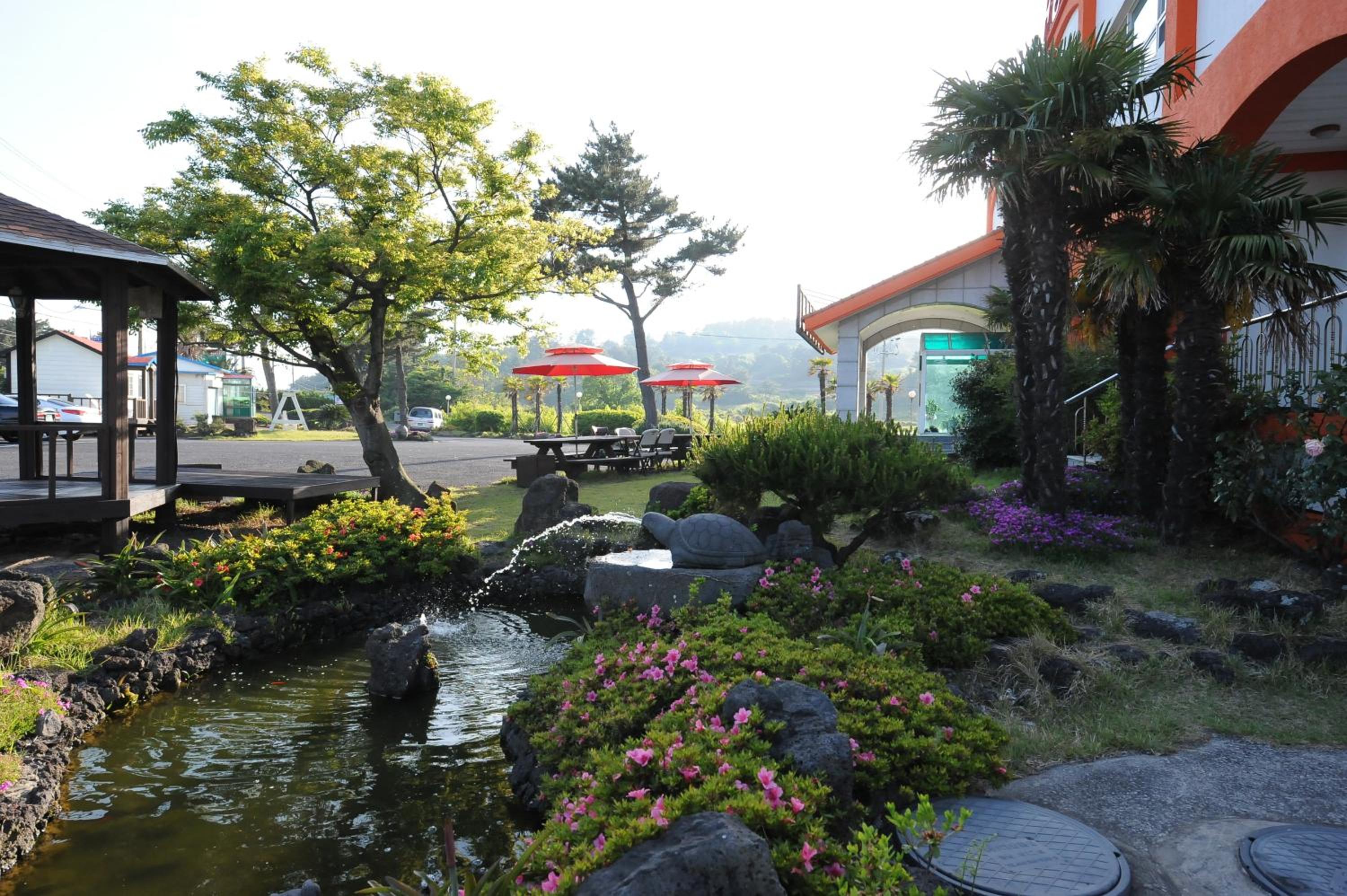 Jeju Feel House