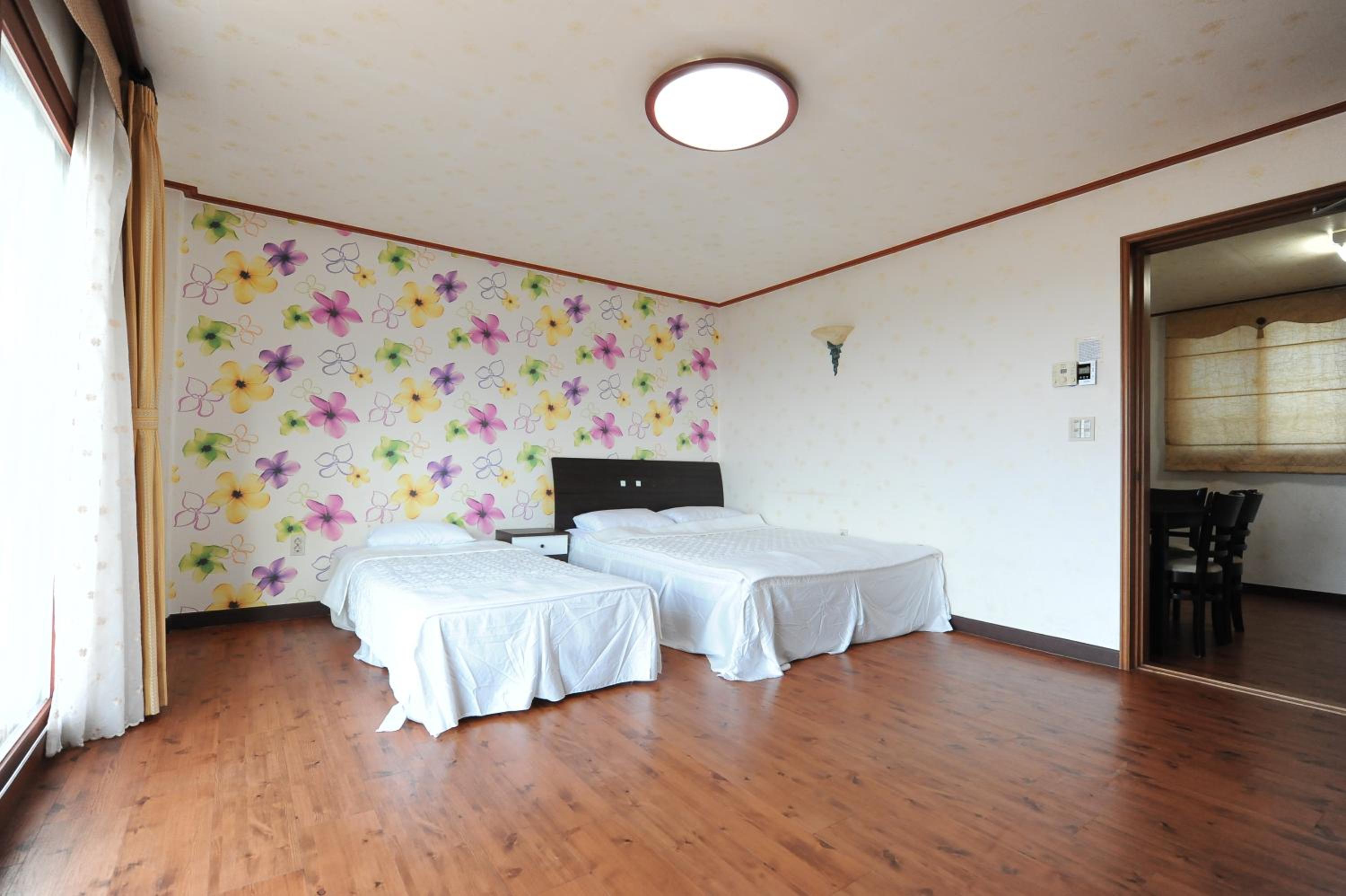 Jeju Feel House