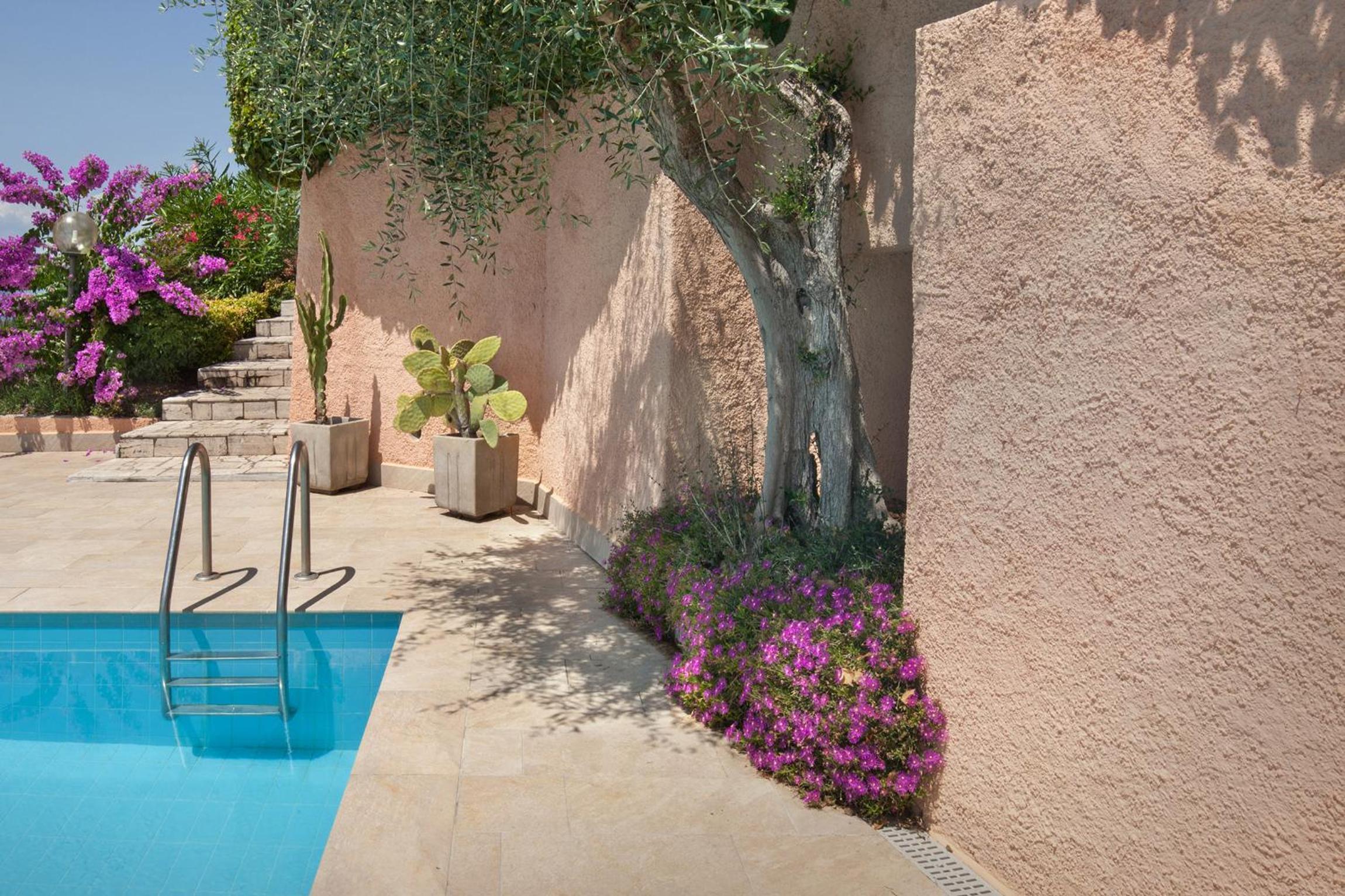 Apartment Prefontana With Pool