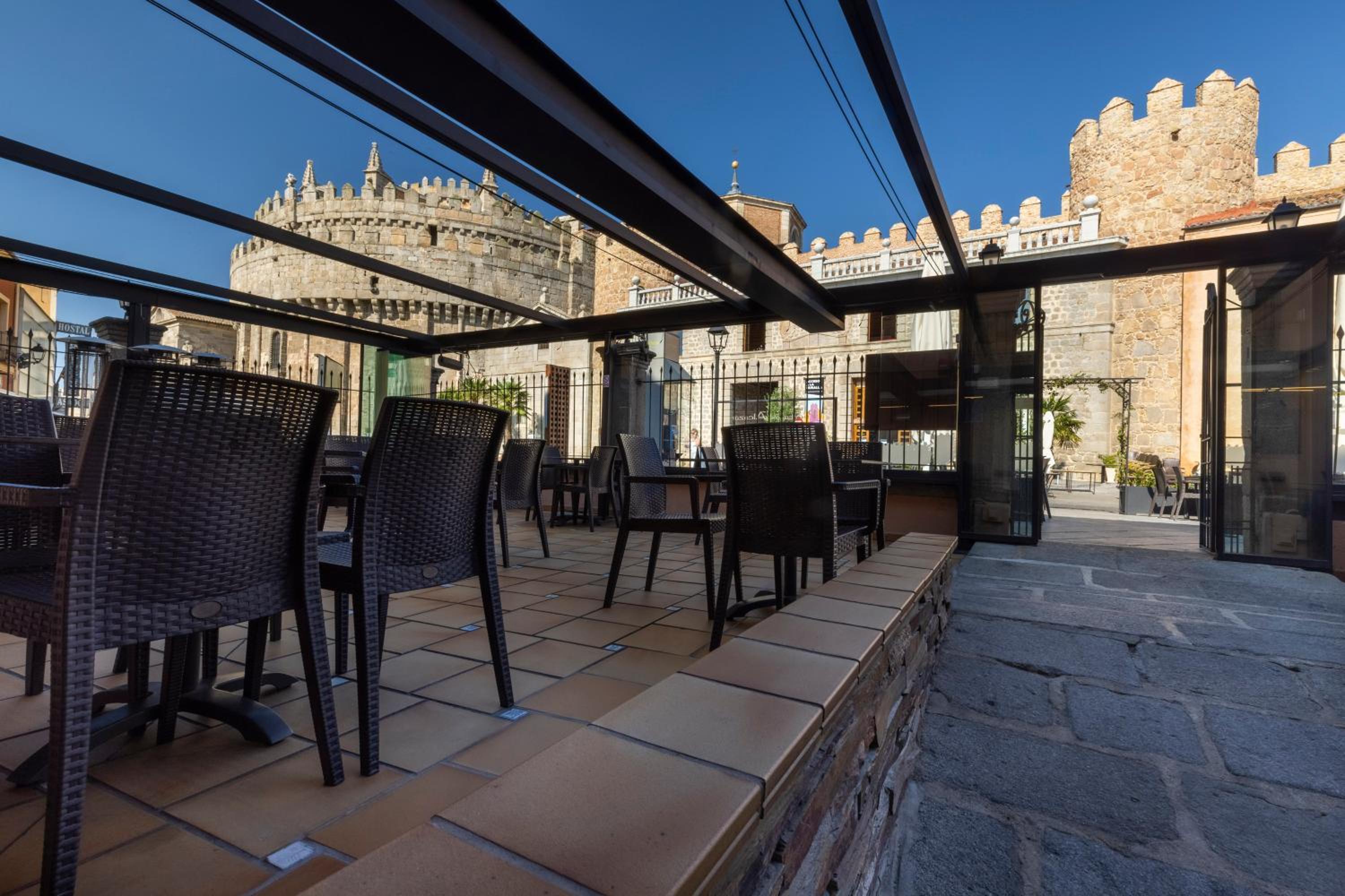 Hostal Restaurante Puerta del Alcázar
