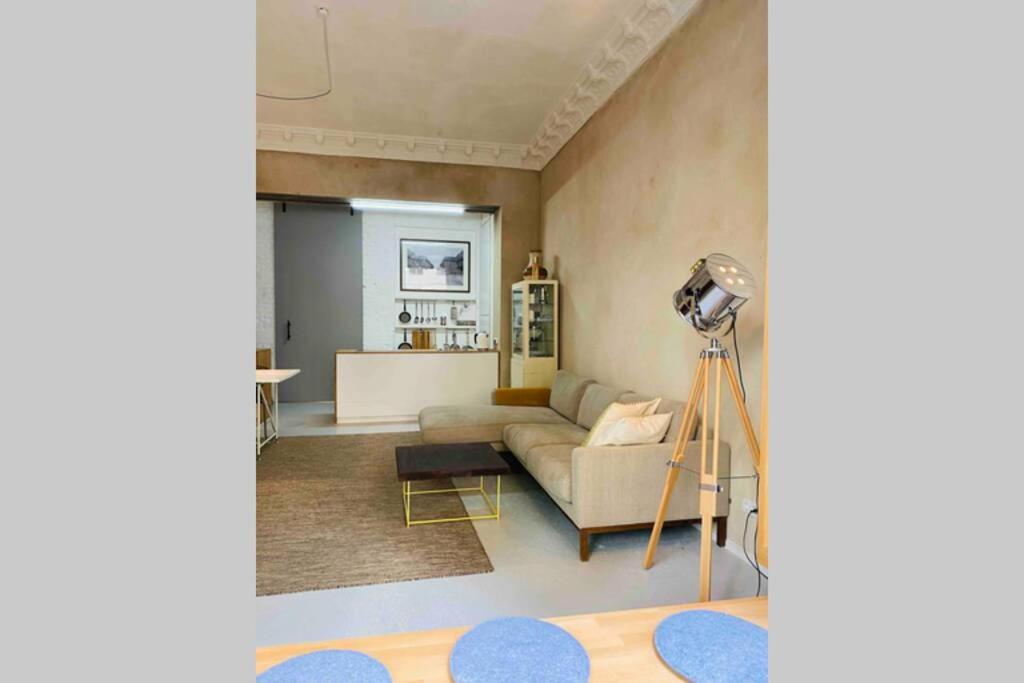 Wunderschöne Ladenwohnung in Kreuzberg