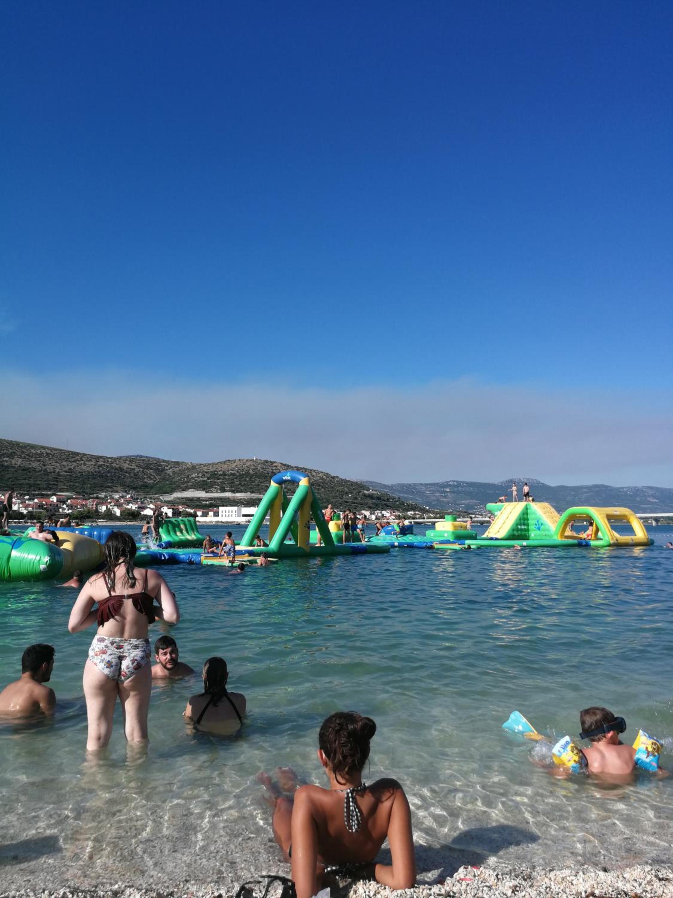 Tomena apartments