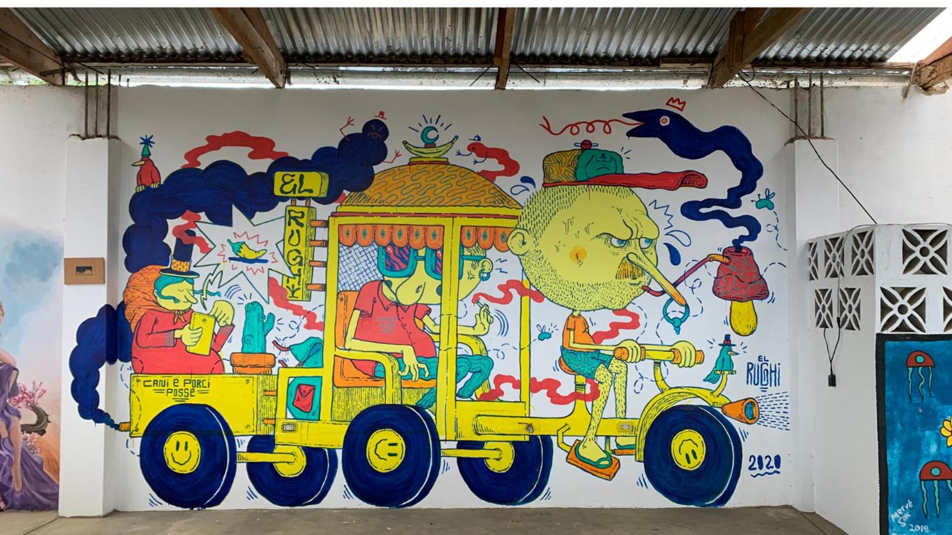 El Mural Backpackers