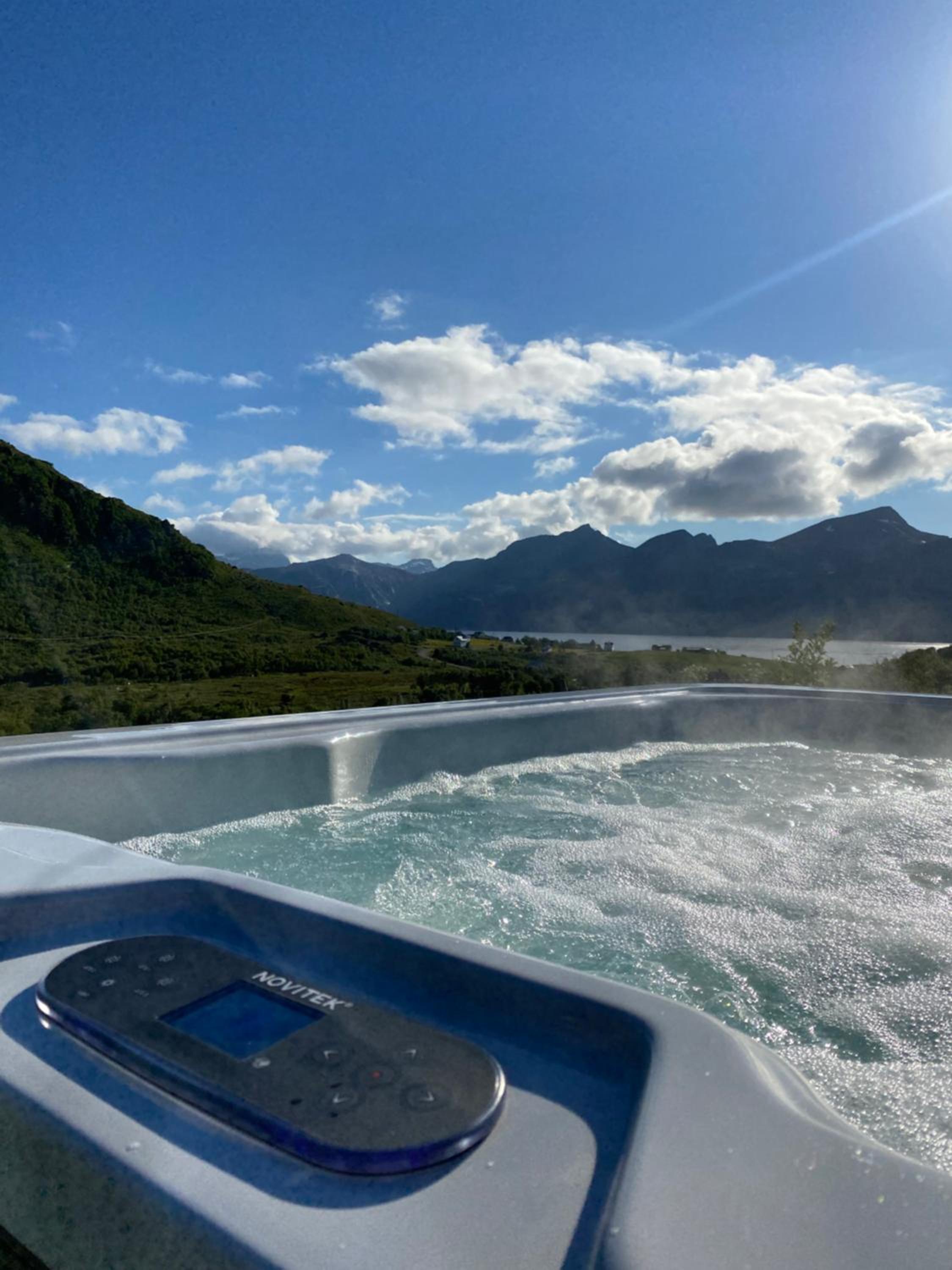 Villa med jacuzzi og nydelig utsikt view 4