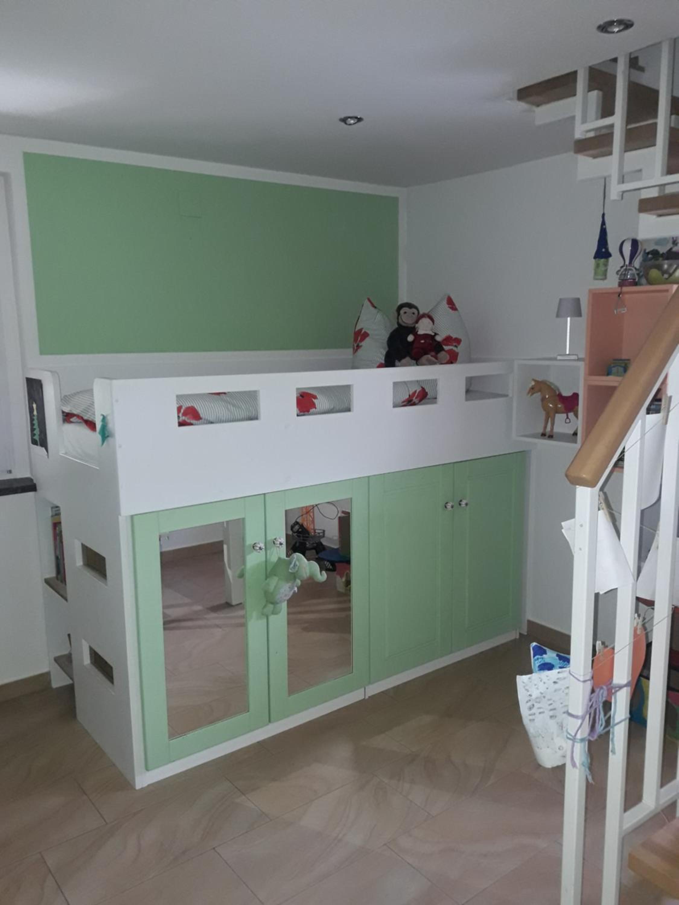 Photo 8