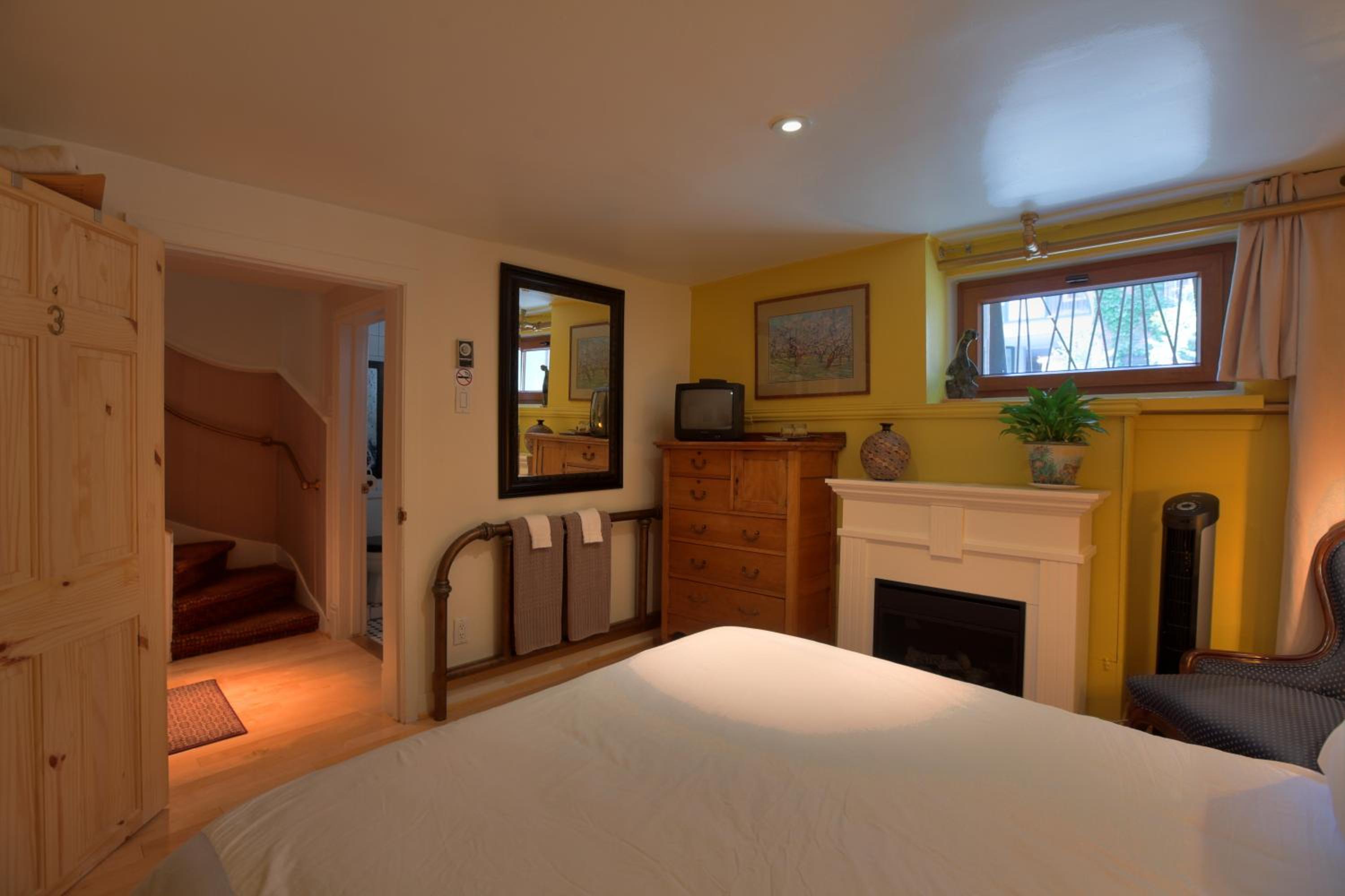 La Loggia Art B&B