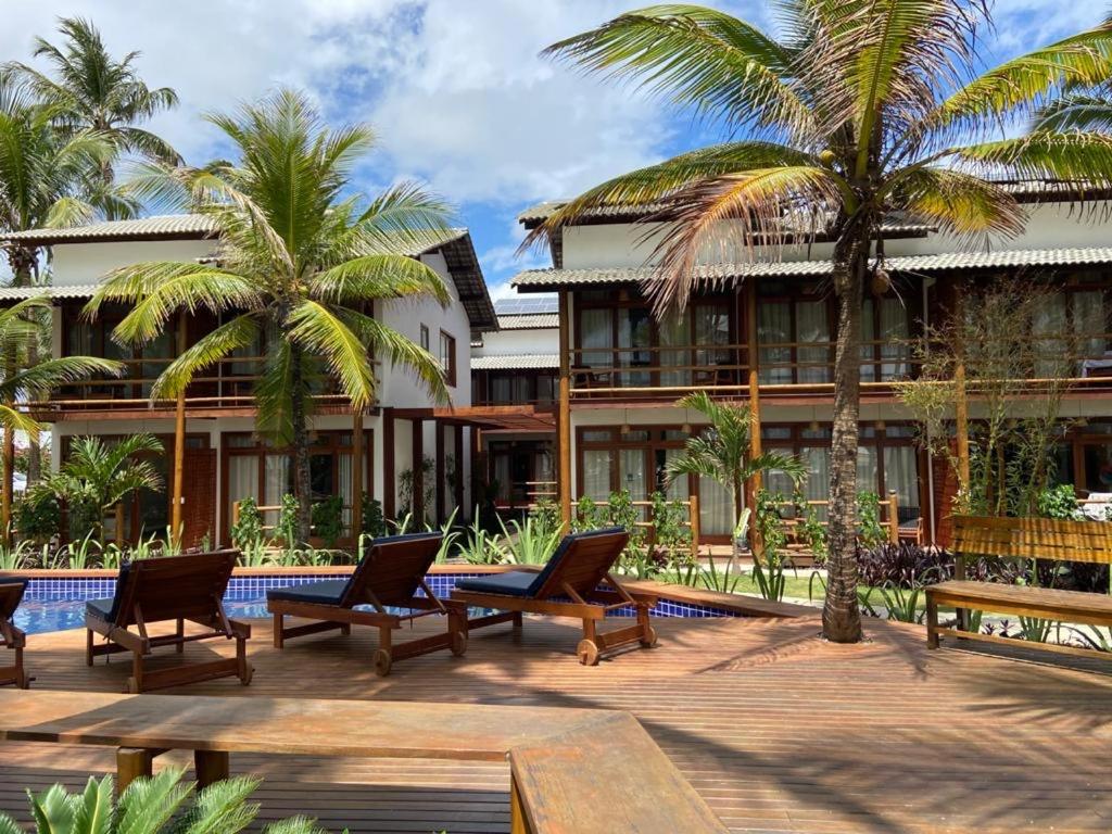 Maraú Beach House Flat 107 pé na areia - Dreamland Apart Taipú de Fora Barra Grande-BA