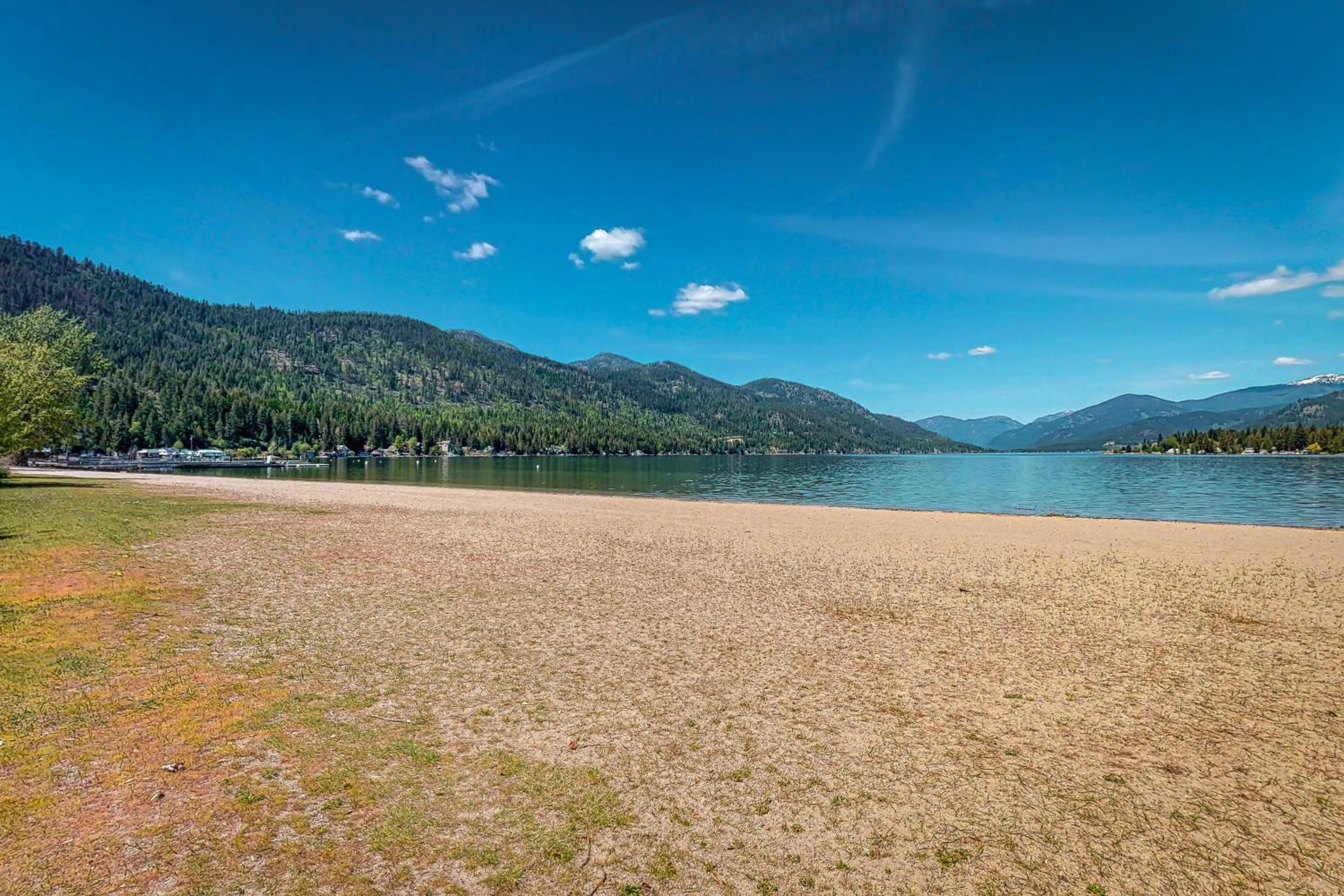 Christina Lake Escape