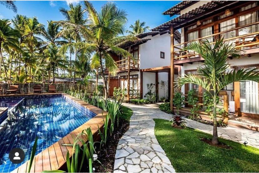 Maraú Beach House Flat 107 pé na areia - Dreamland Apart Taipú de Fora Barra Grande-BA