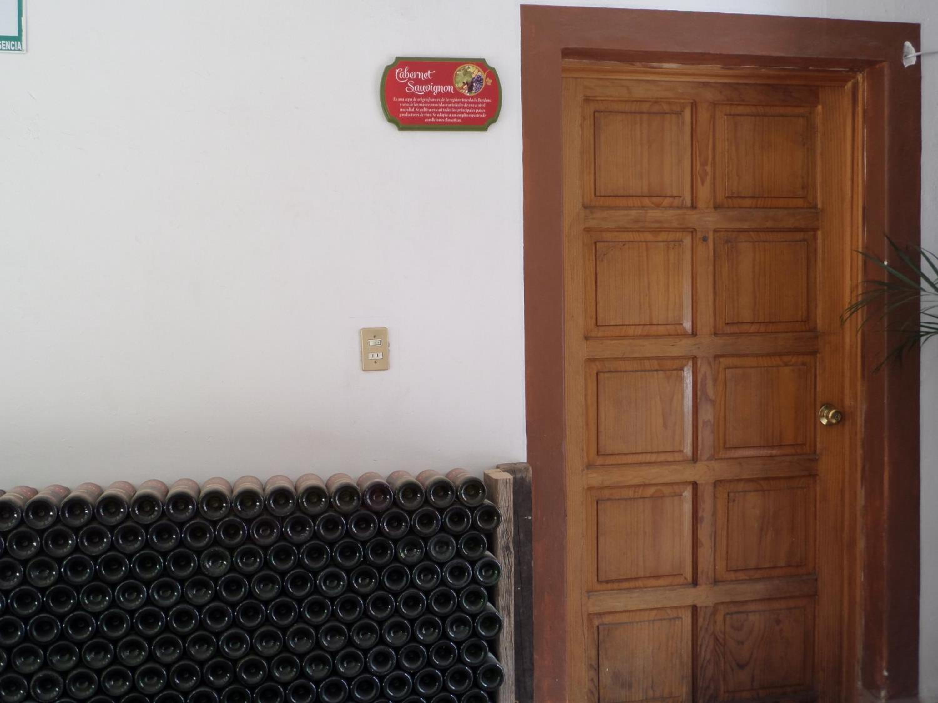 Hotel Casa de Vino