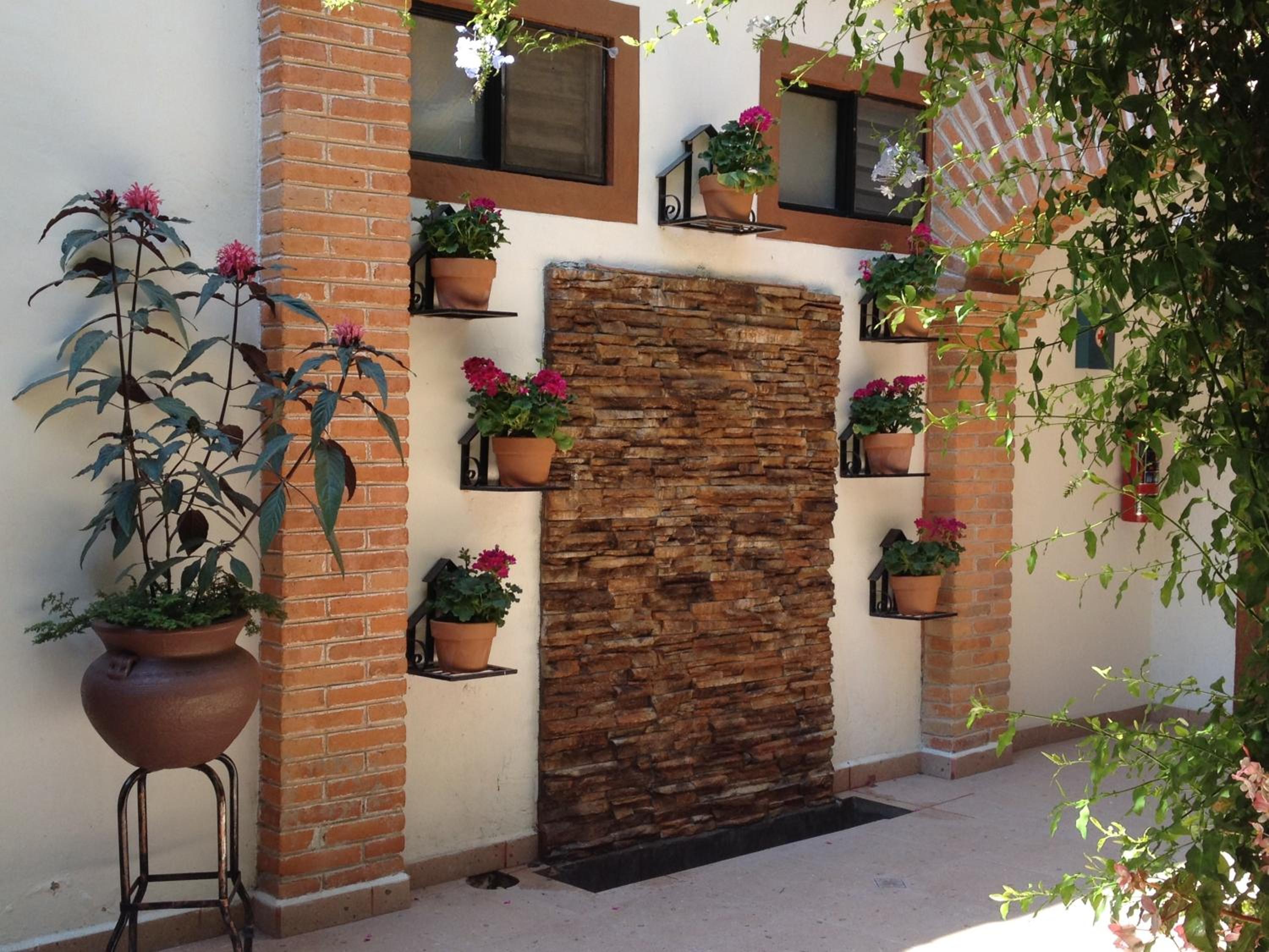 Hotel Casa de Vino