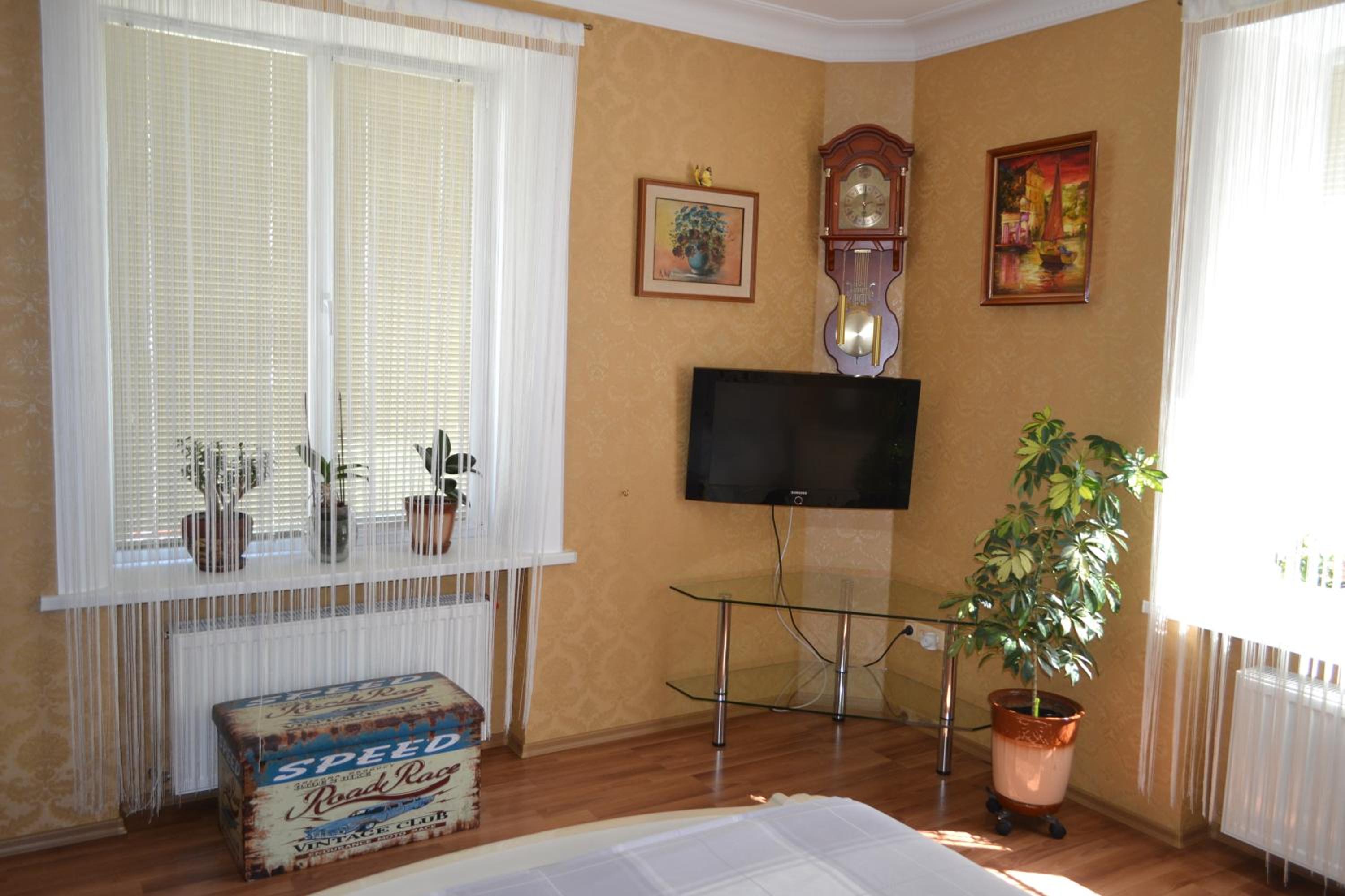Executive suite in the centre view 5