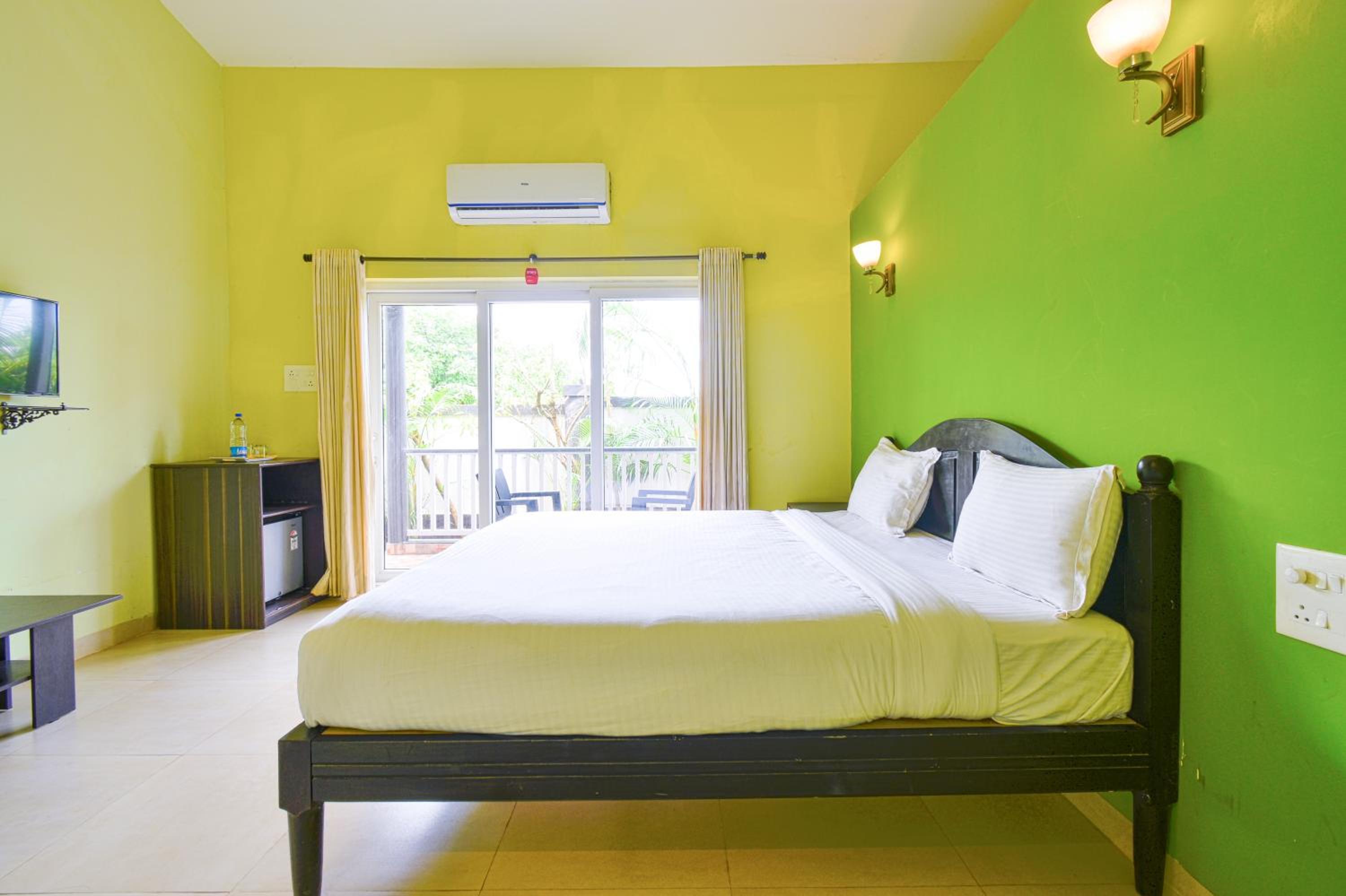 FabHotel Vagator Retreat Resort With Swimming Pool - Nr Chapora Fort