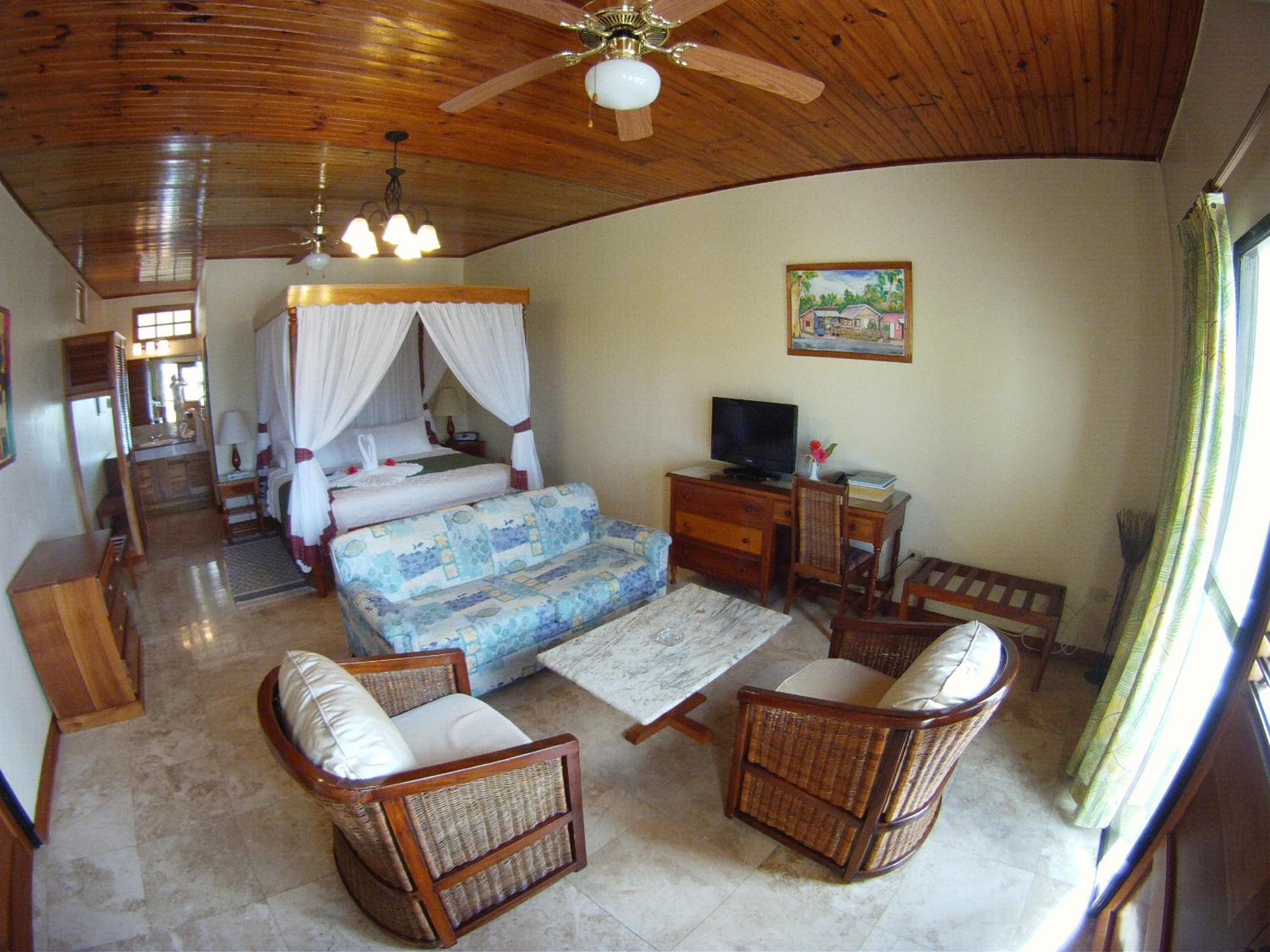 Charela Inn Hotel 33