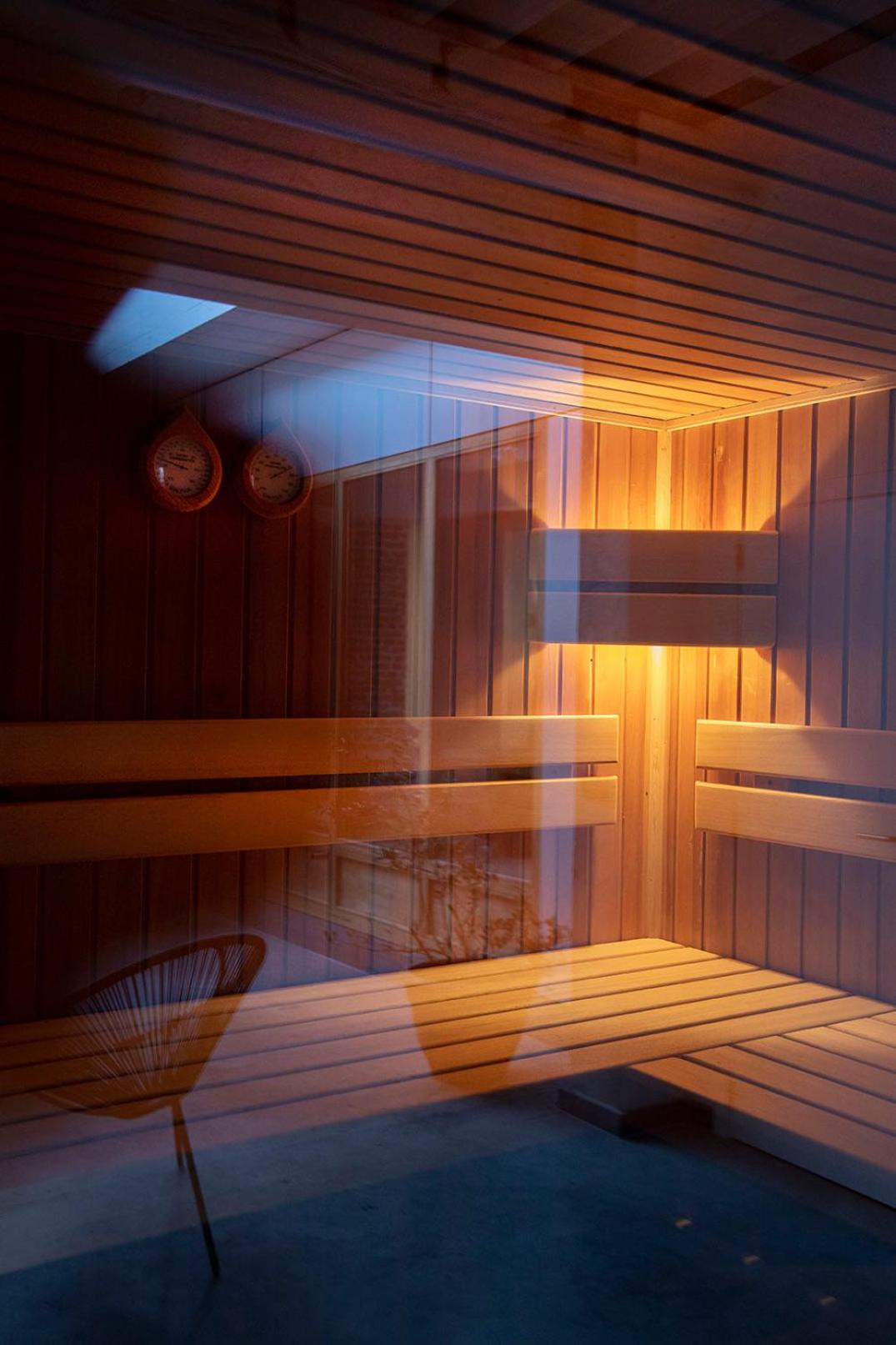 Studio73, Guesthouse met sauna