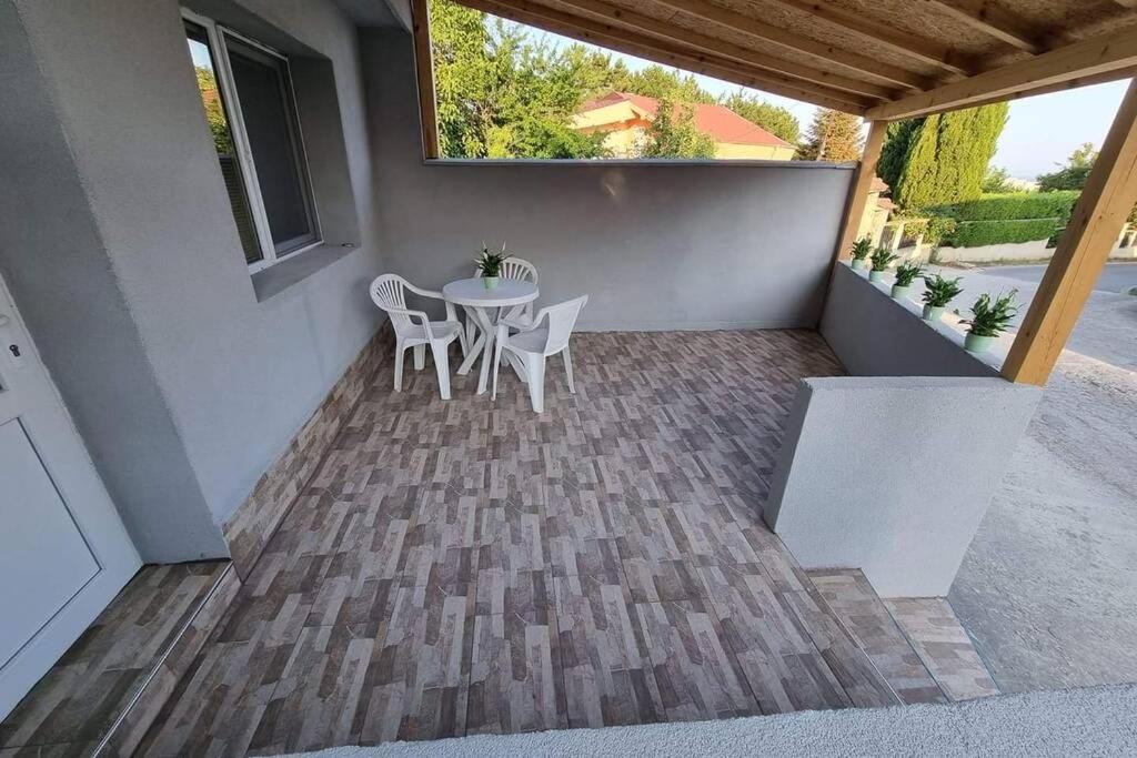 Guest House 59