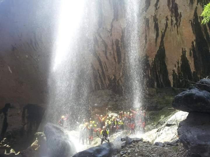 Photo 32