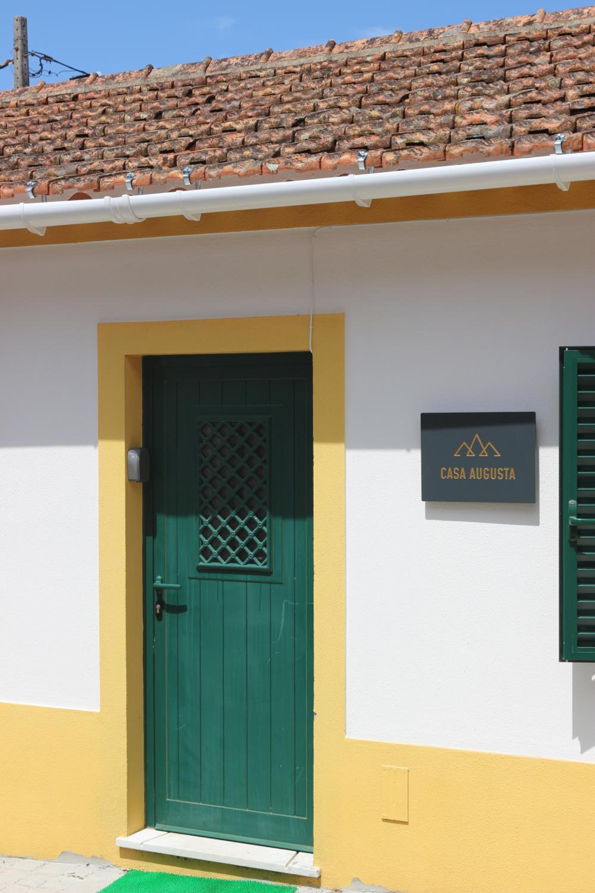 Casa Augusta - The Natural Lodgings And Retreats view 3
