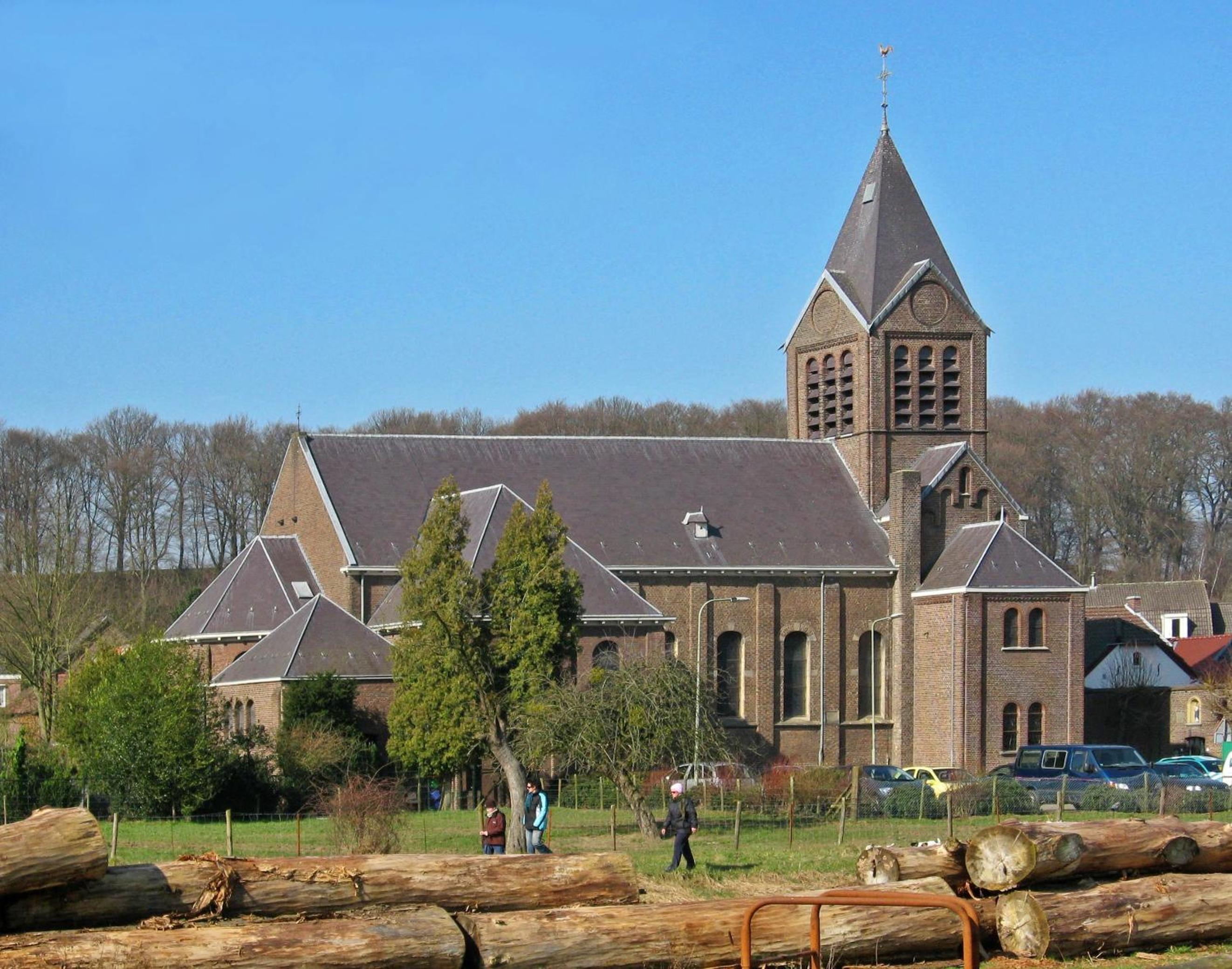 Photo 8