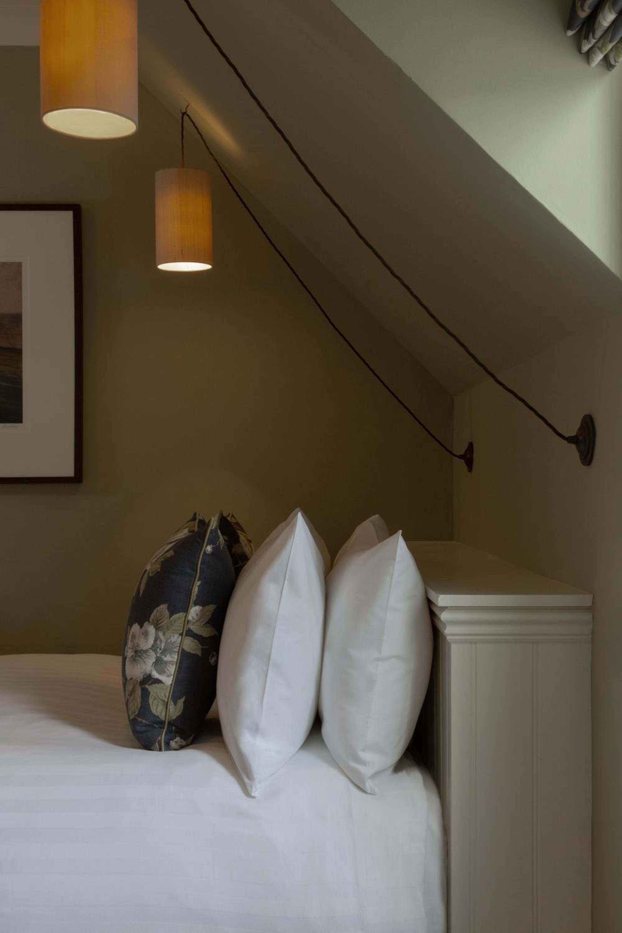 The Glencoe Inn 11