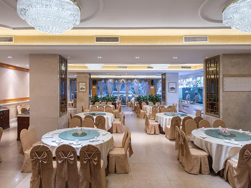 Vienna International Hotel Guangzhou Railway Station