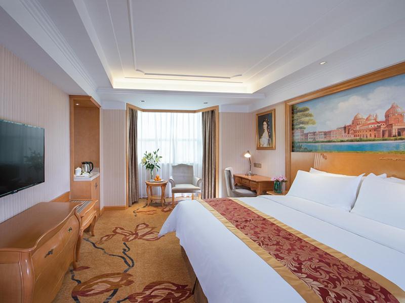 Venus International Hotel Shenzhen Gongming Tianhong