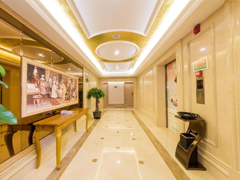 Vienna International Hotel Guangdong Zhengjiang Renming Avenue Middle Road view 3