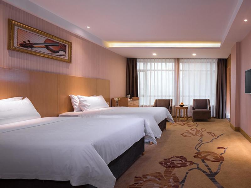 Vienna 3 Best Hotel Dongguan Liaobu Veicle City view 4