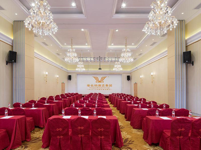Vienna Hotel (Huizhou Daya Bay Xinyi Store) view 5