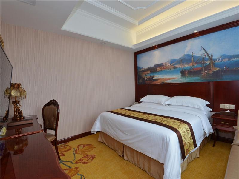 Vienna International Hotel Shanghai International Tourism and Resorts Zone