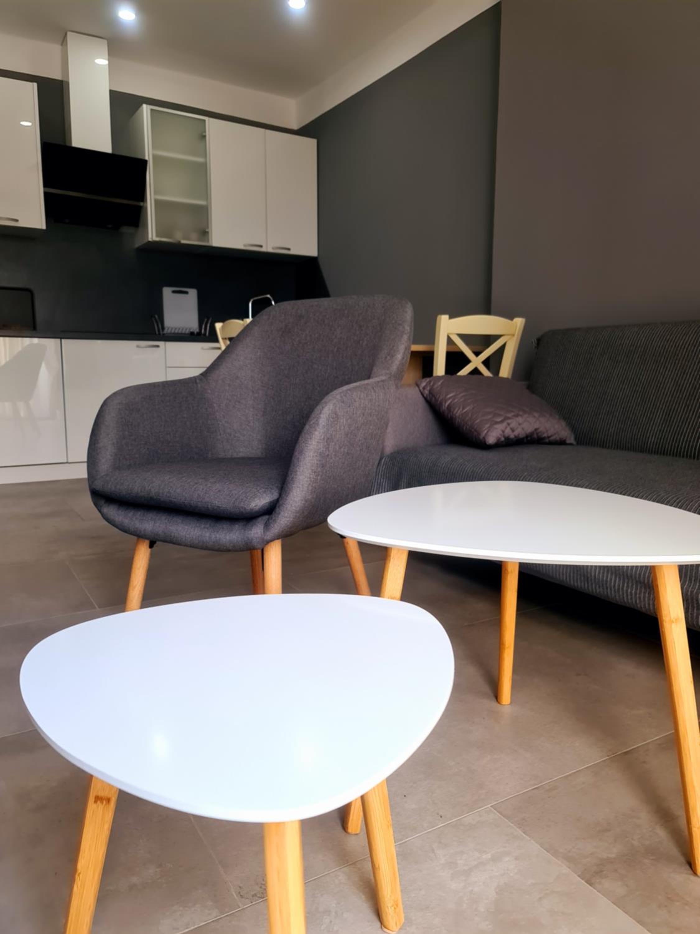 Luxury apartments step to the sea view 3