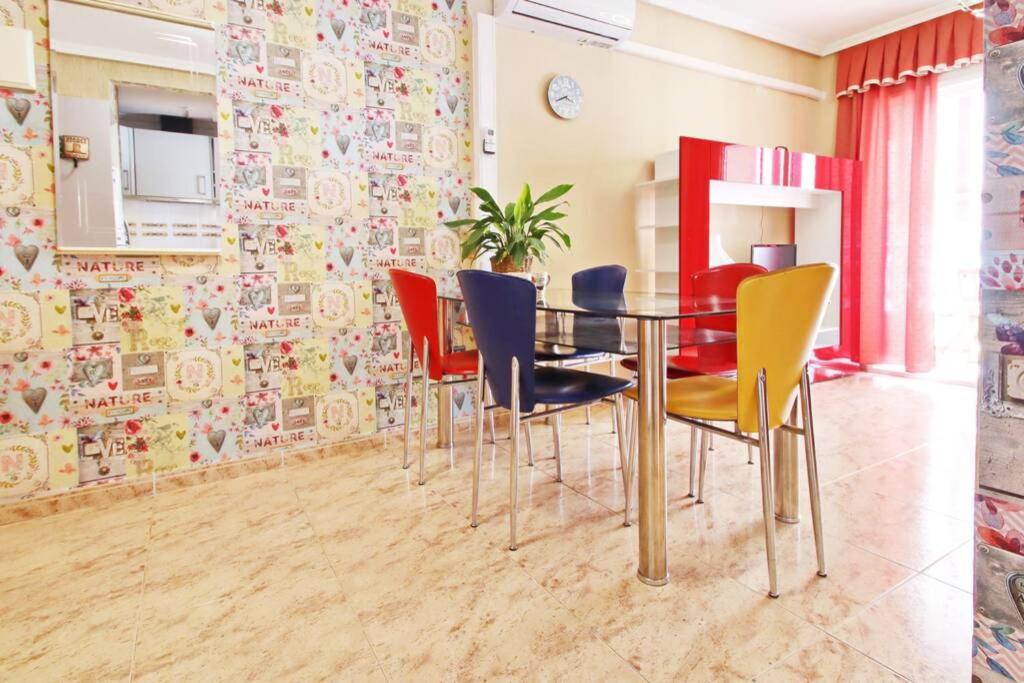 Apartment San Pascual en Torrevieja — dining