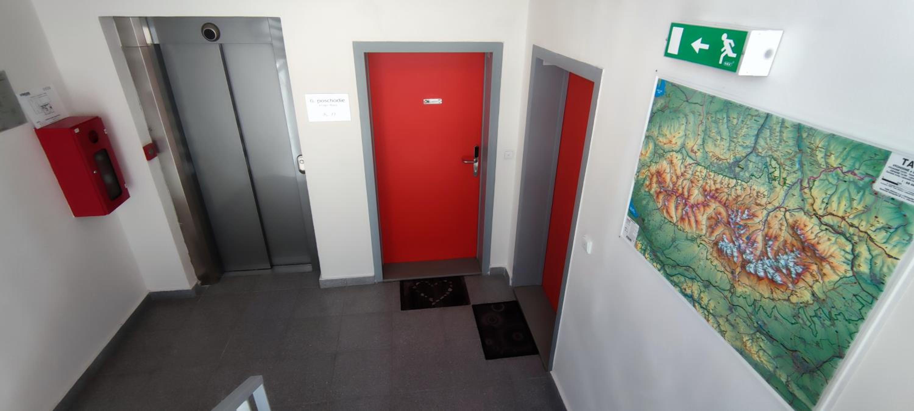 Photo 48