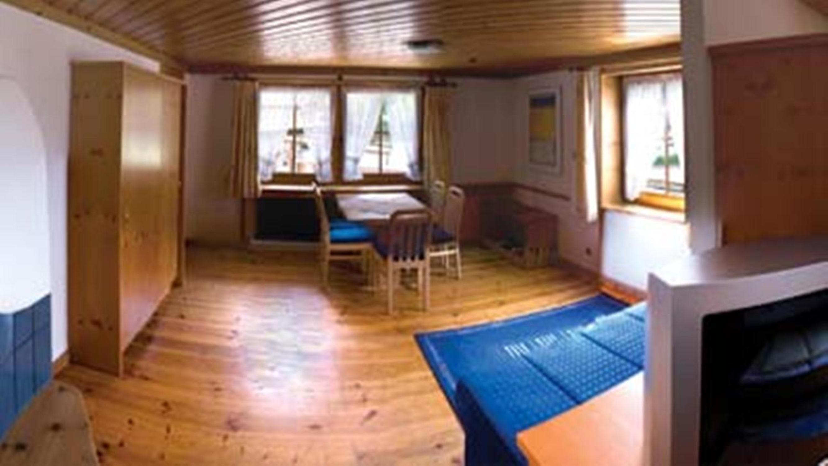 edelweiss lounge restaurant hotel pizza cafe billard gasthof