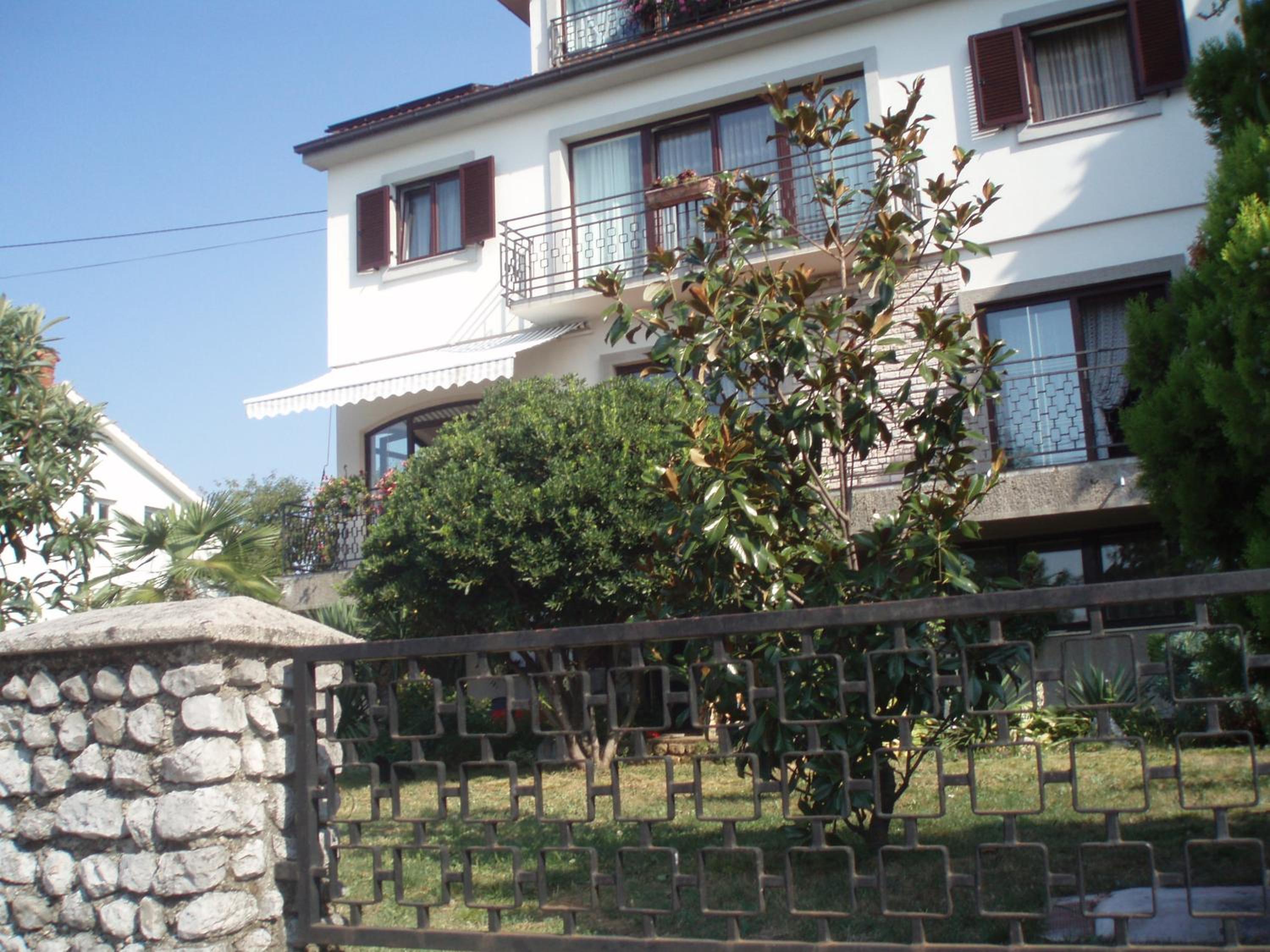 Hotel Apartments Hiper - Image 1