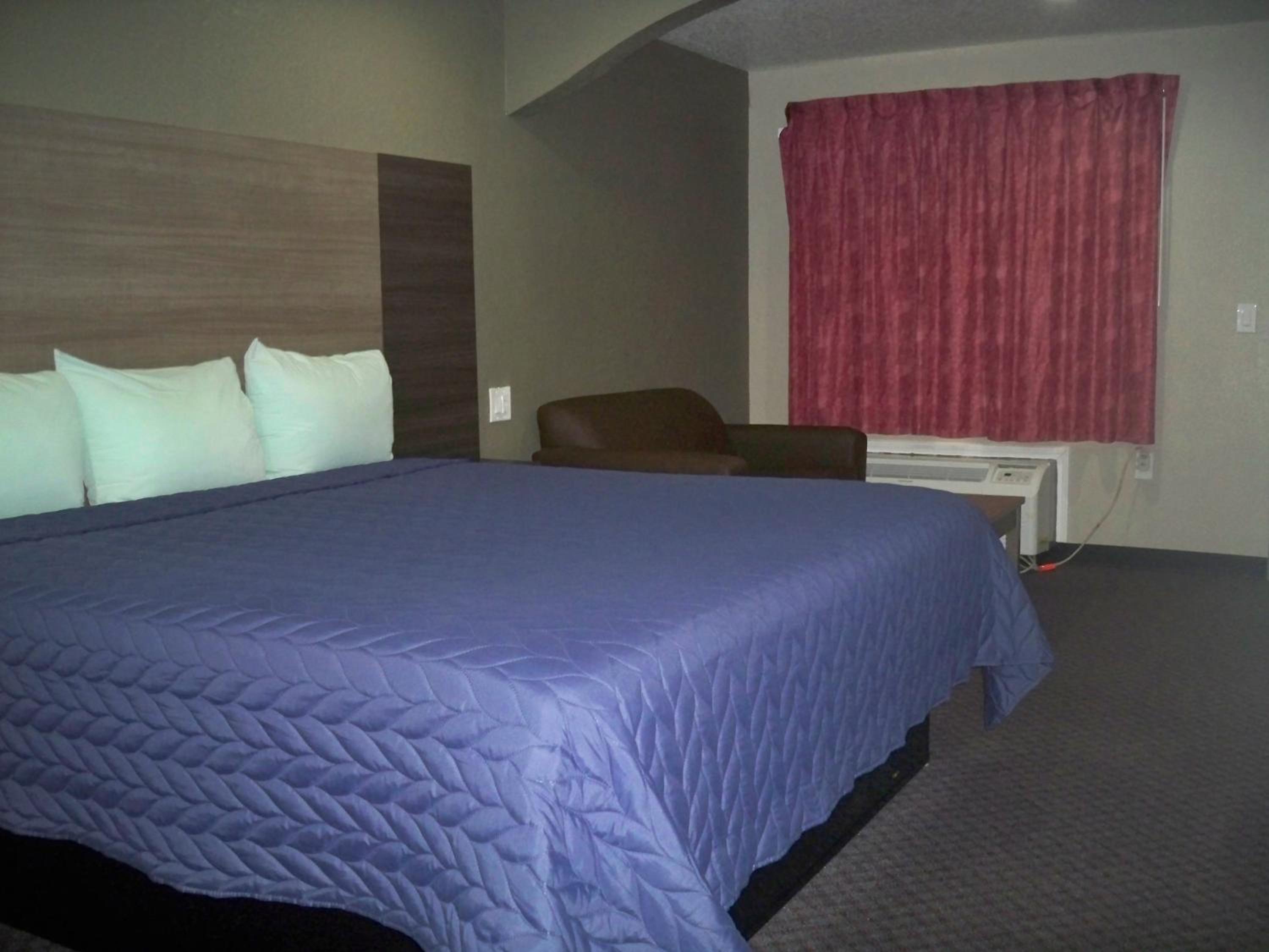 Scottish Inn and Suites Beaumont, photo 32