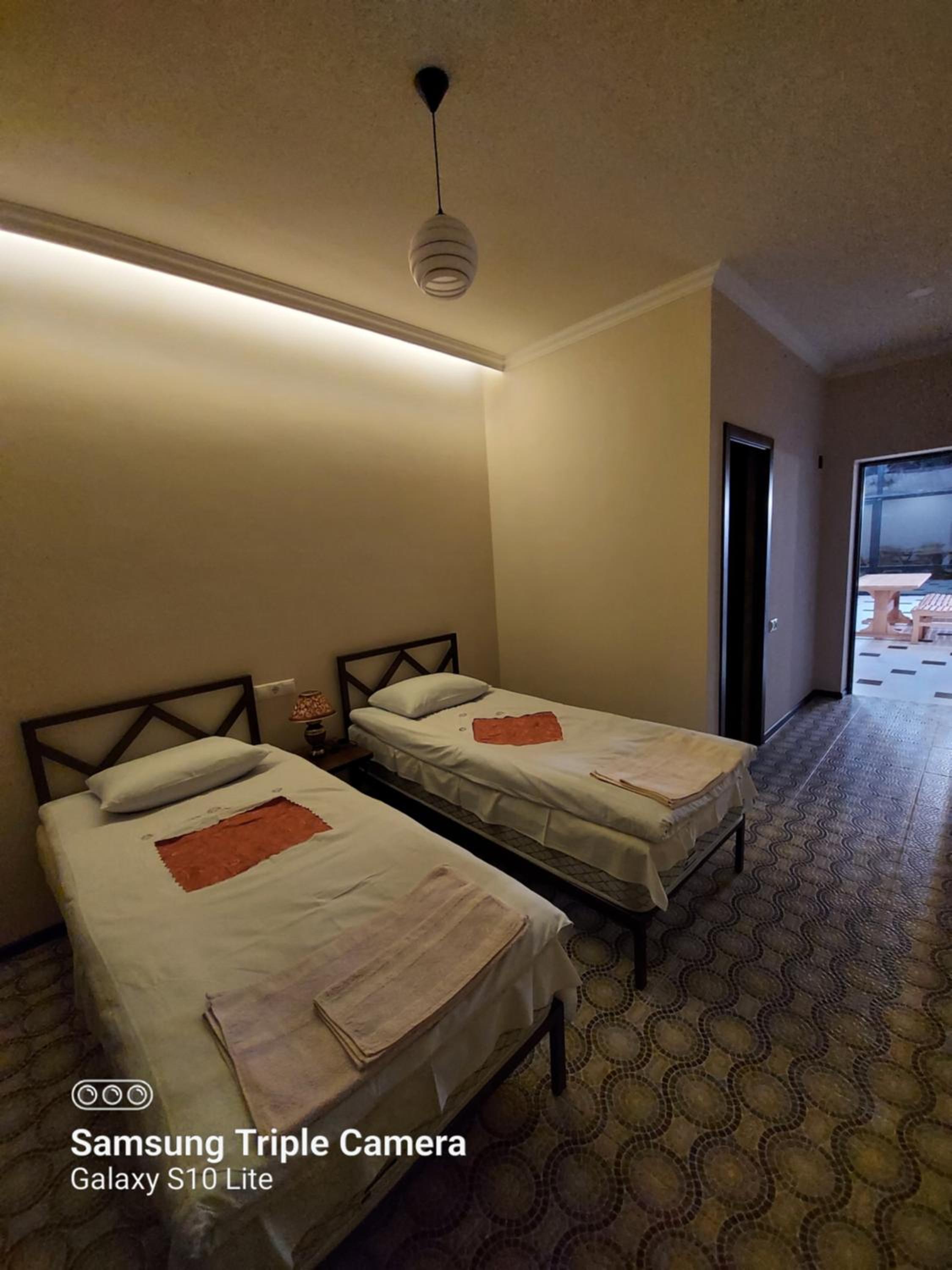 B&B Odzun