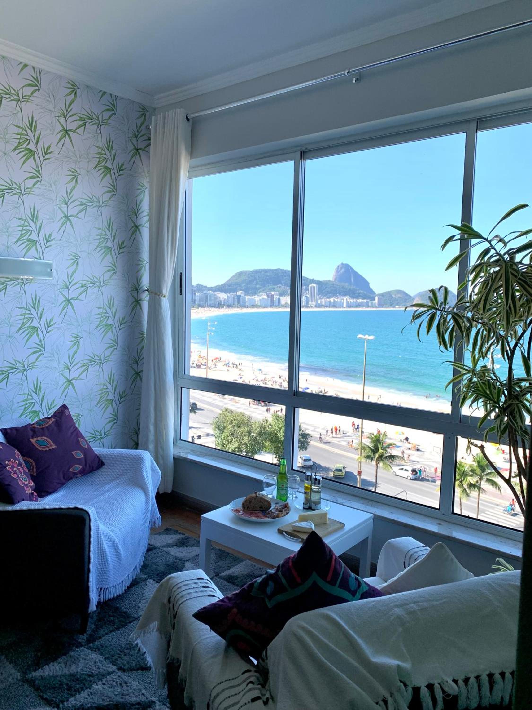 Copacabana Sea View Apartament