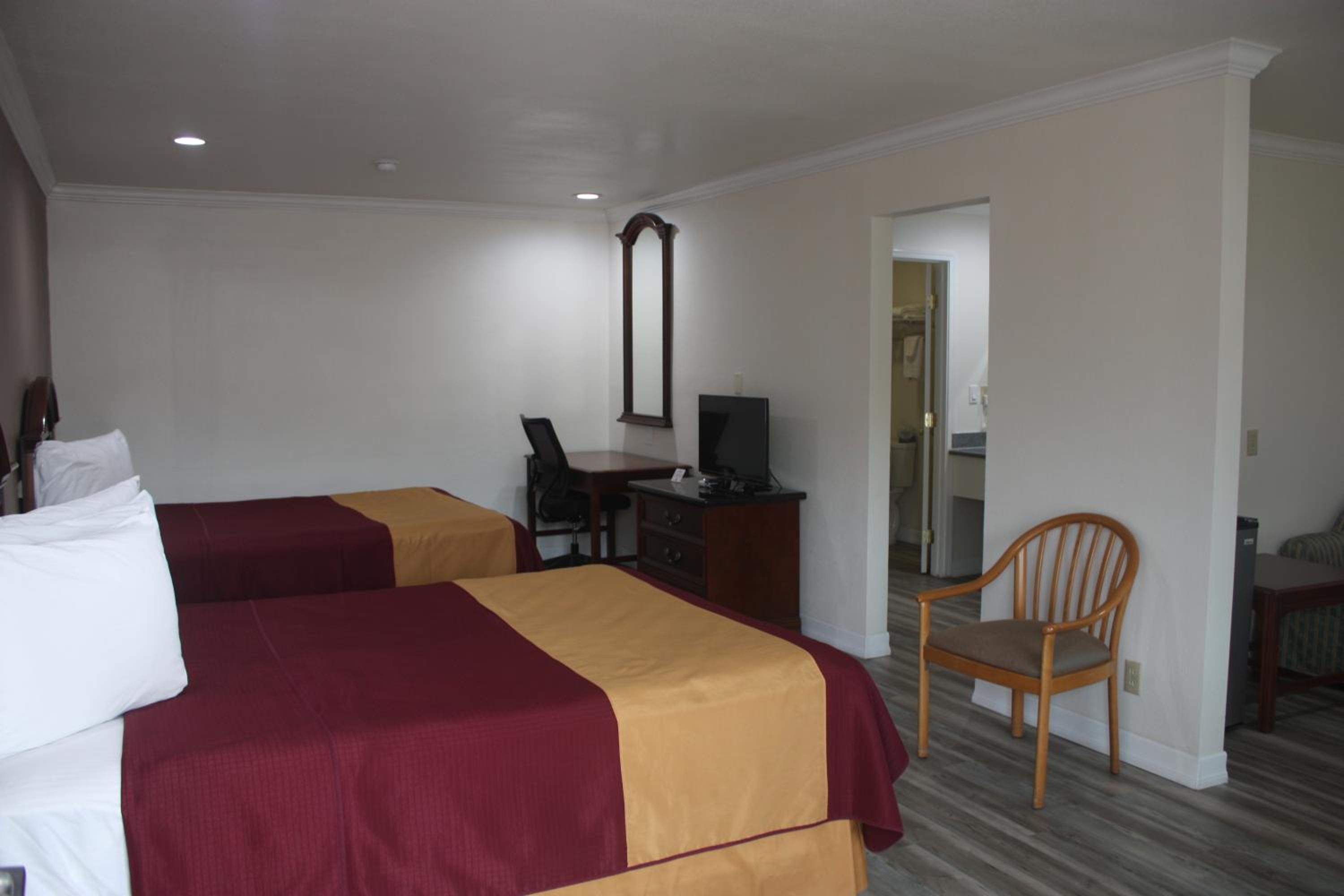 Value Inn & Suites view 2