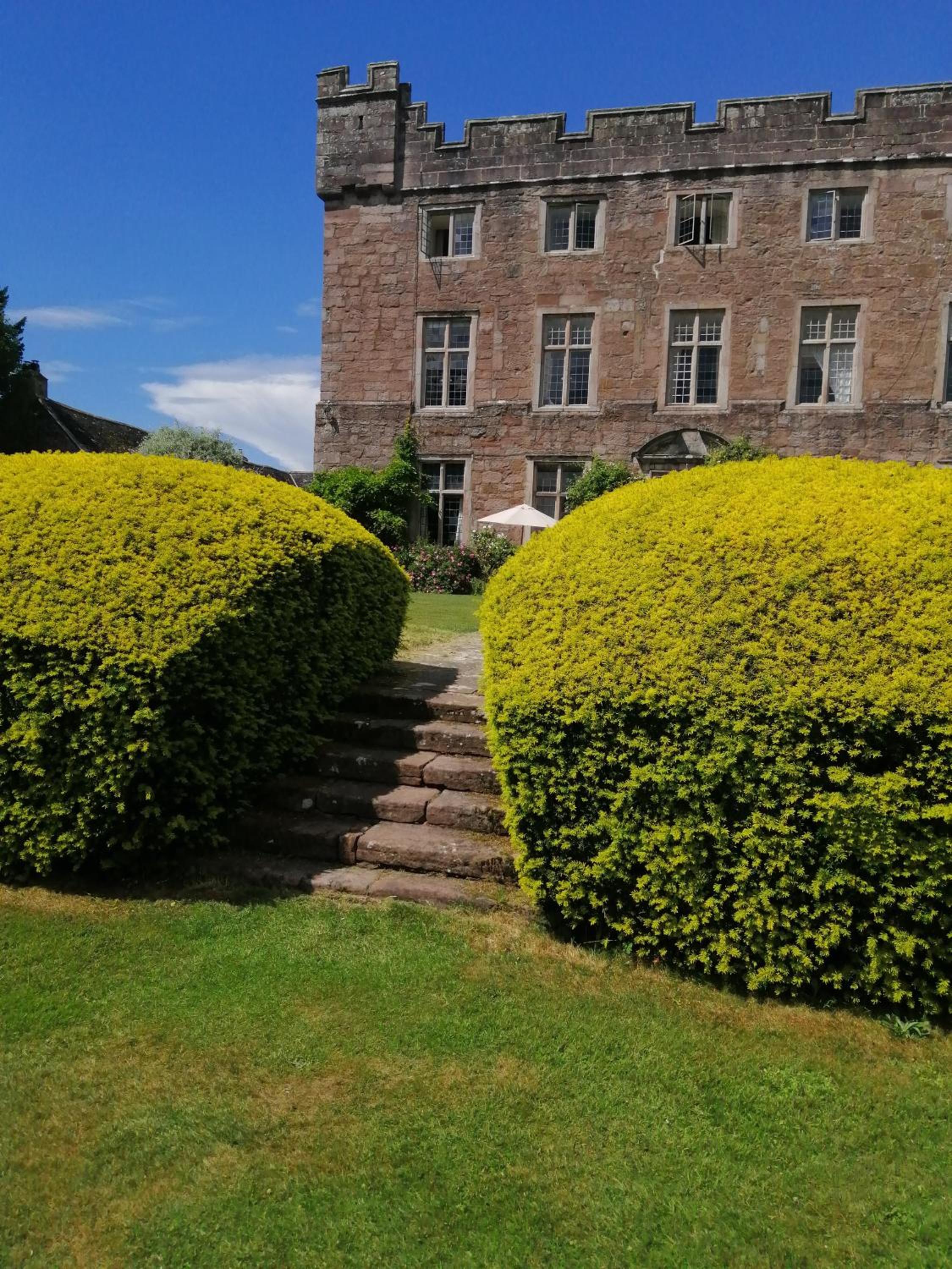 Hotel Lake District and Eden Valley Thornhill Lodge - Image 1
